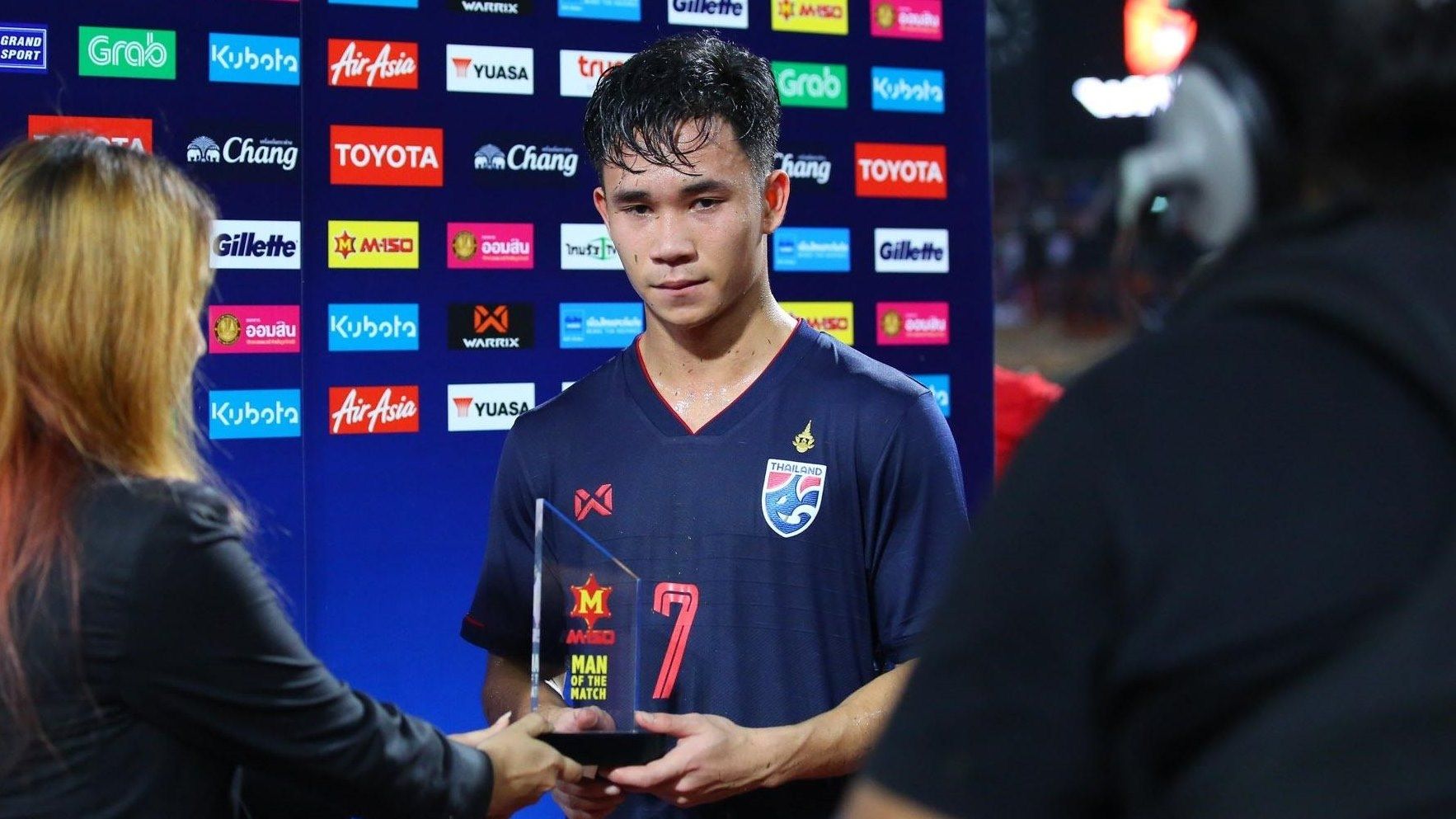 Supachok Sarachat Thailand Football Team