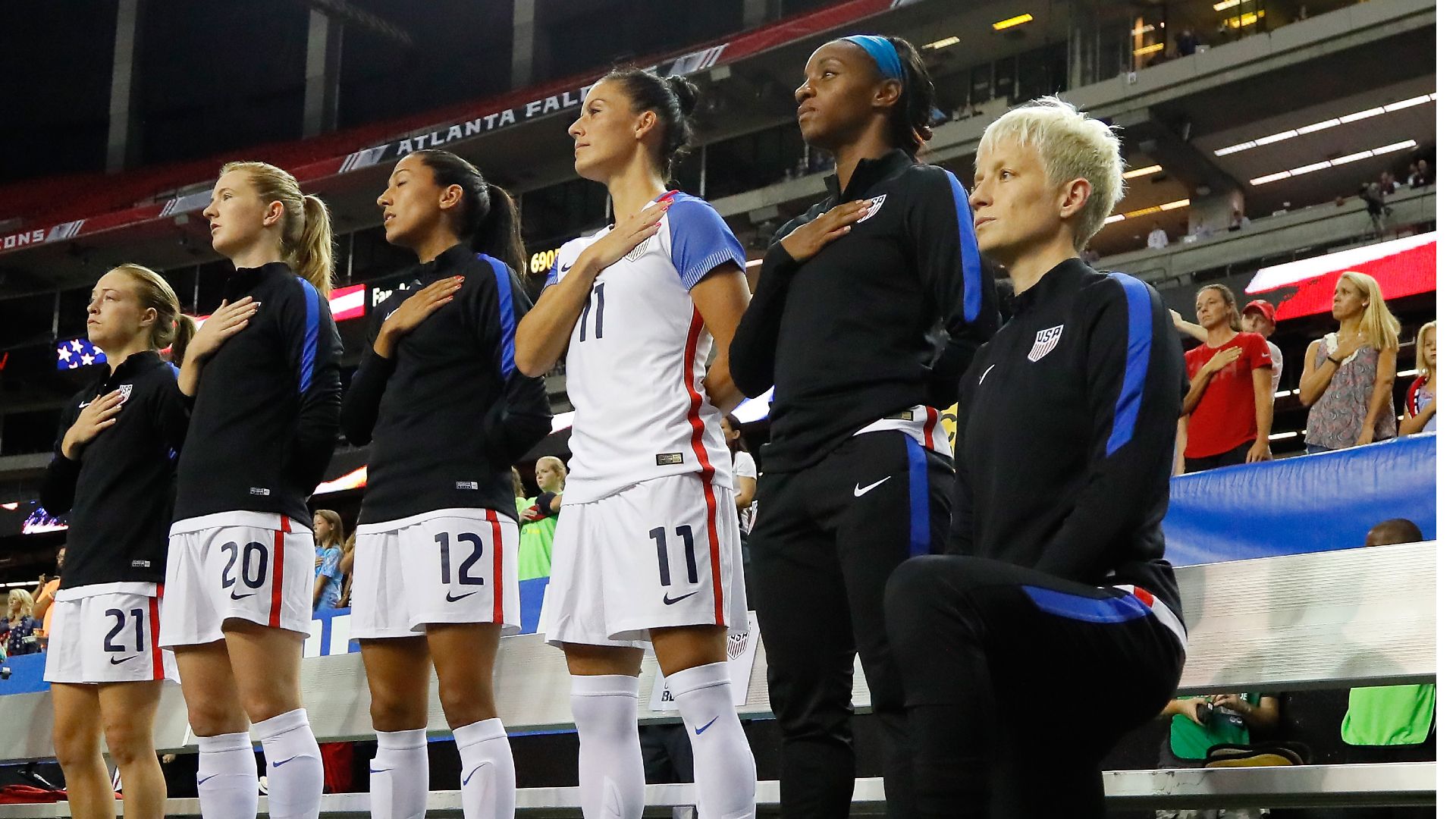 Rapinoe Kneel USWNT