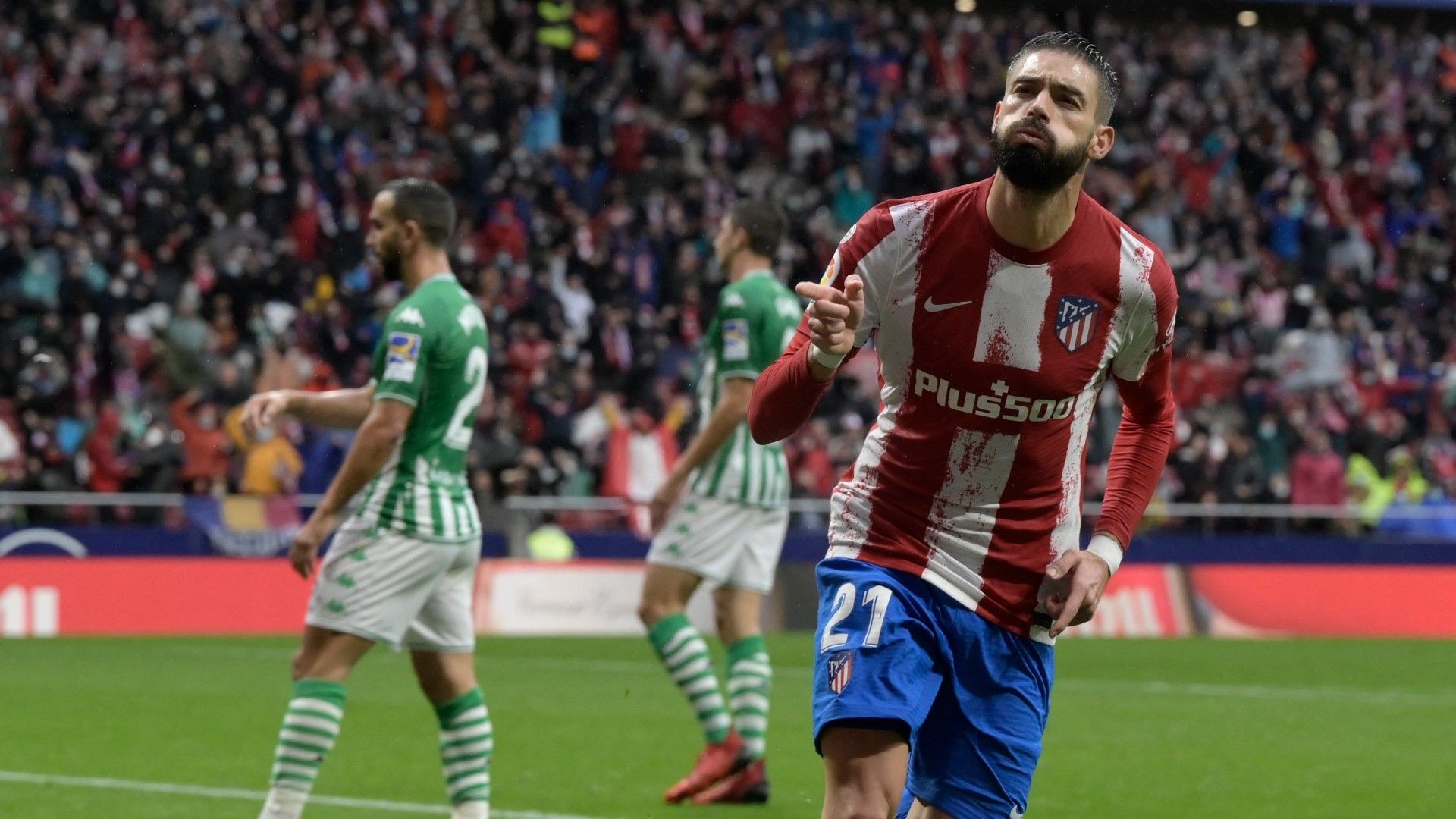 Yannick Carrasco Atletico Madrid 2021