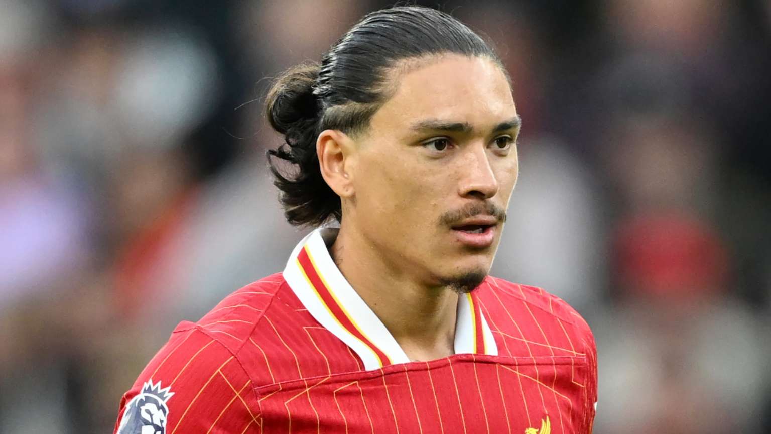 Liverpool duy trì đỉnh cao và có được những nhân tố mới