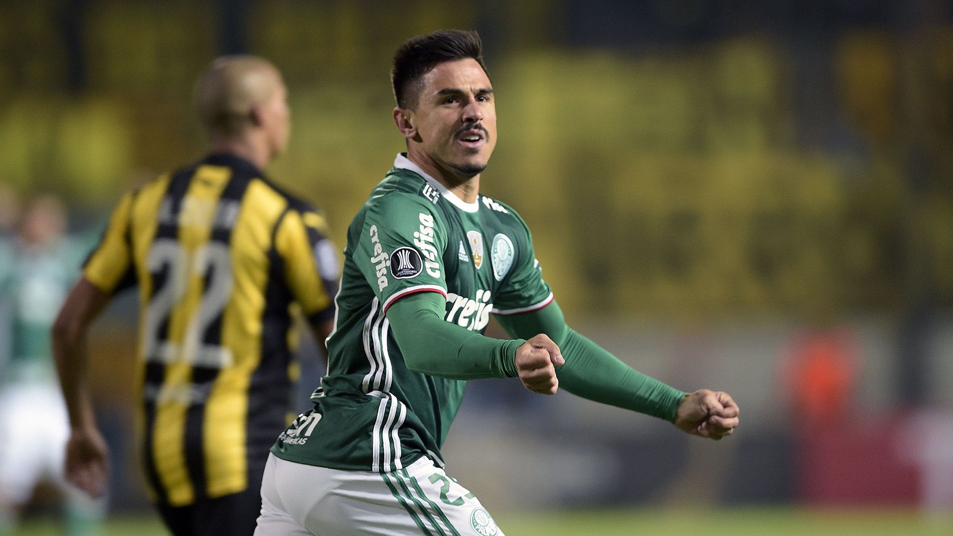 Willian Bigode Penarol Palmeiras Libertadores 26042017