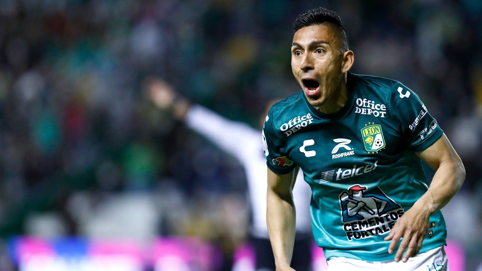 Ángel Mena León Apertura 2021