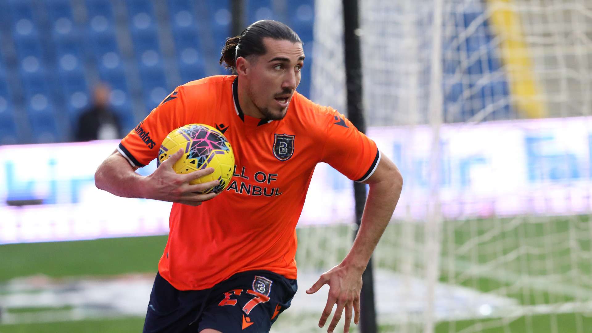 Enzo Crivelli basaksehir 01122019