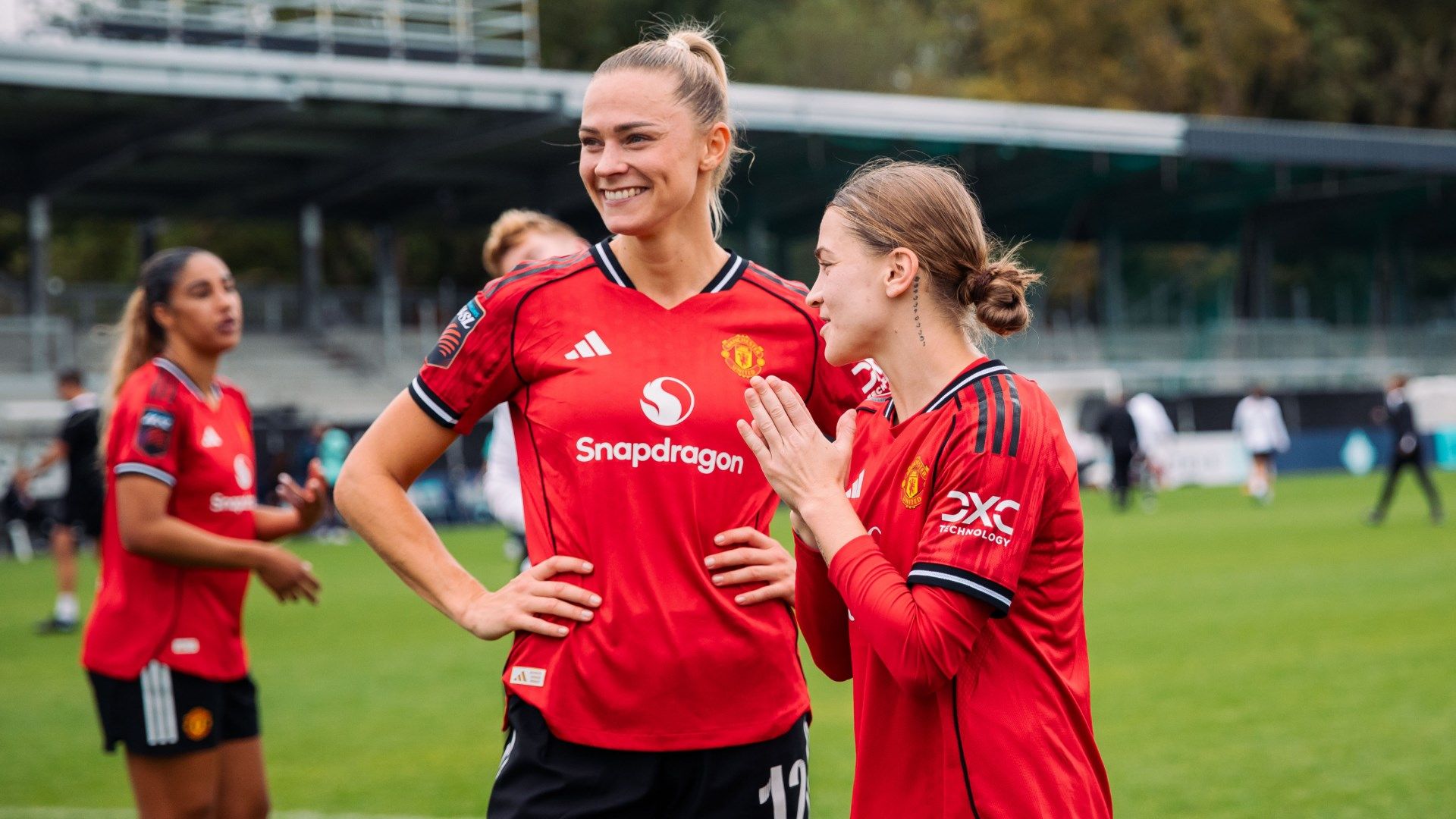 Fridolina Rolfo Jess Park Man Utd Women 2025-26