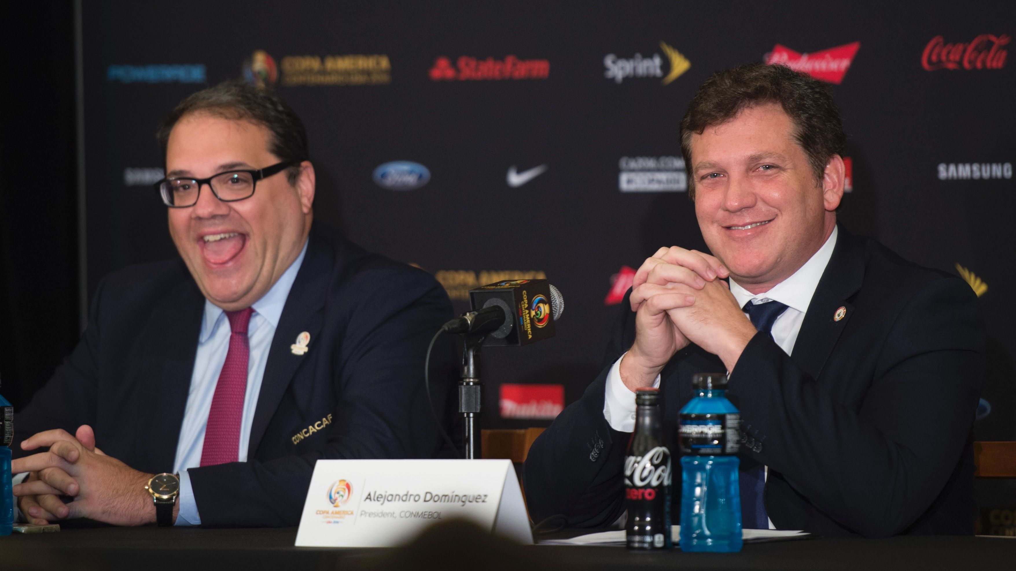 Victor Montagliani e Alejandro Domínguez, presidentes da Concacaf e Conmebol