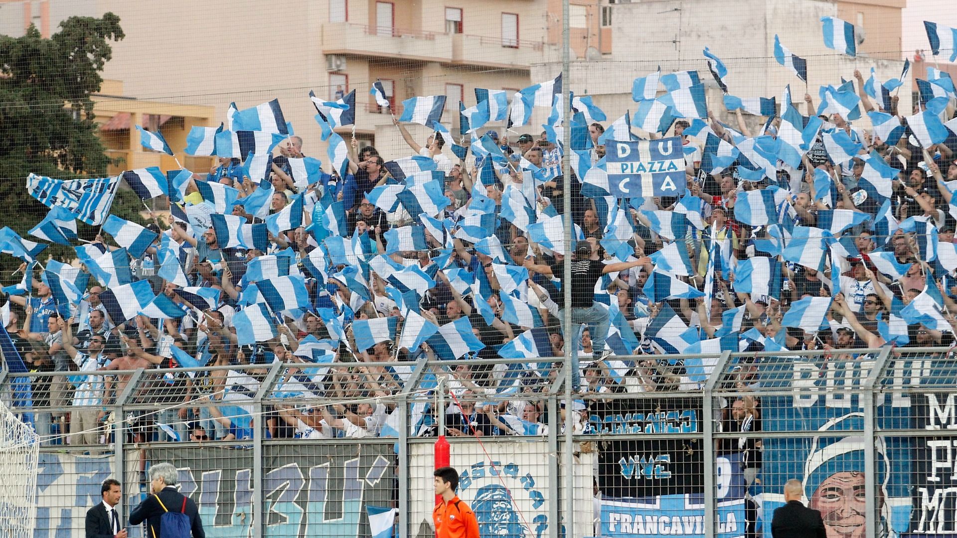 Pescara fans Trapani Pescara Serie B