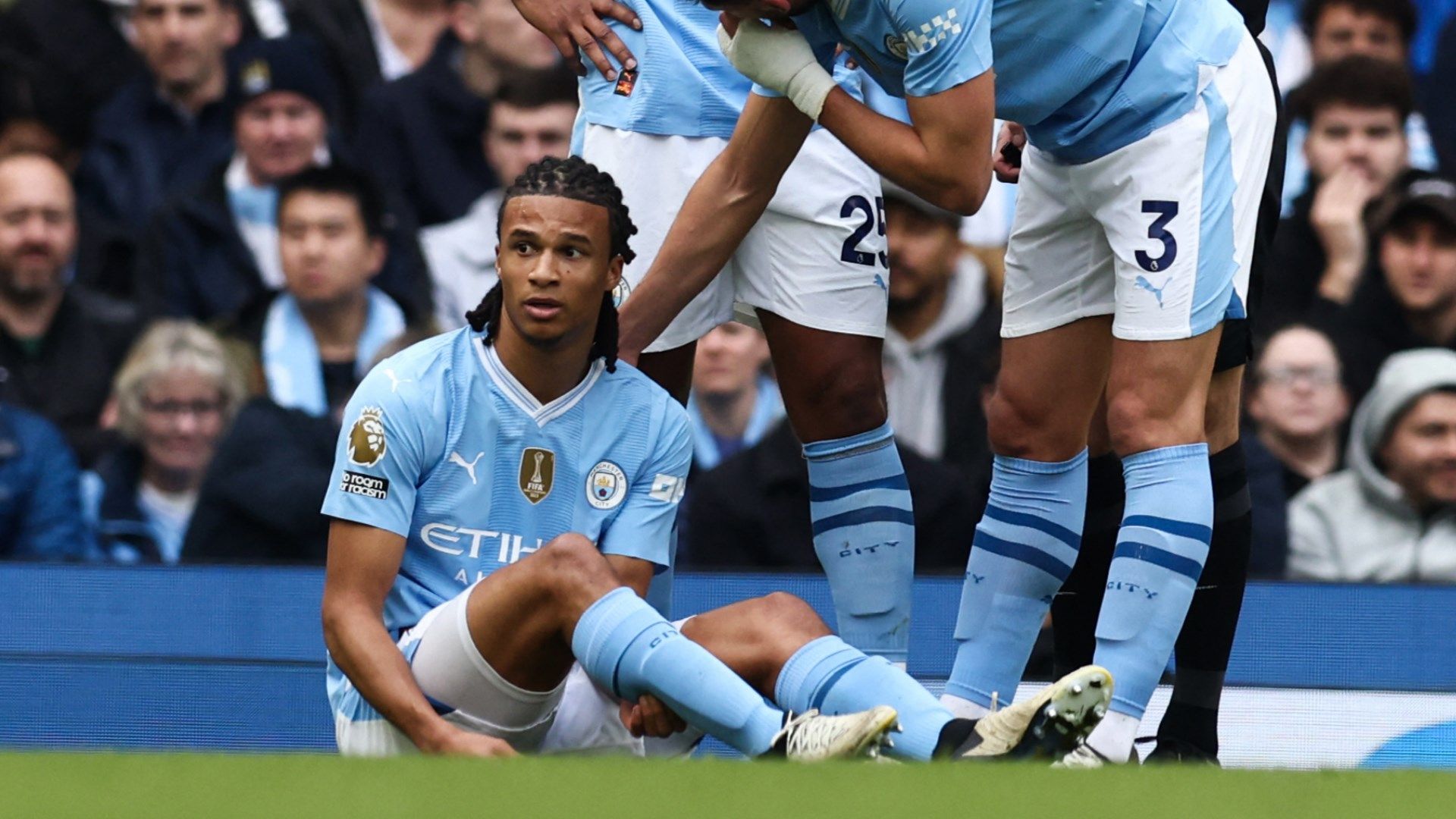 Nathan Ake Manchester City 2023-24