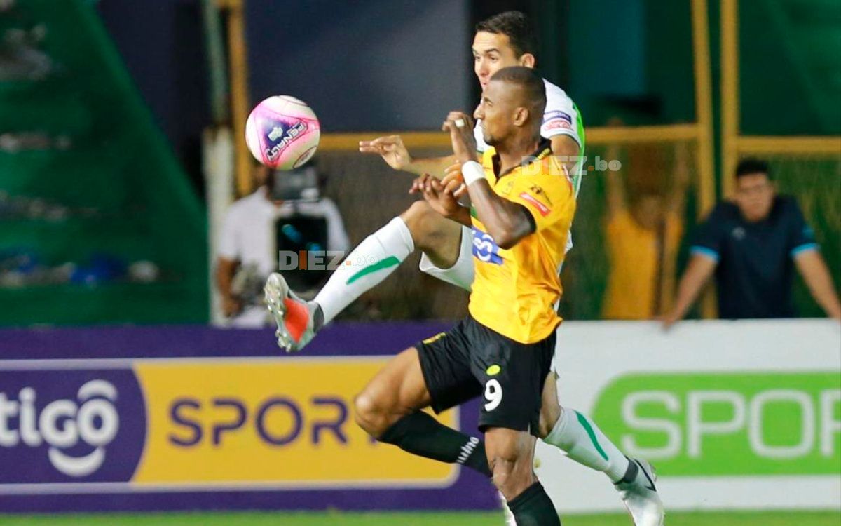 Oriente Petrolero, Destroyers