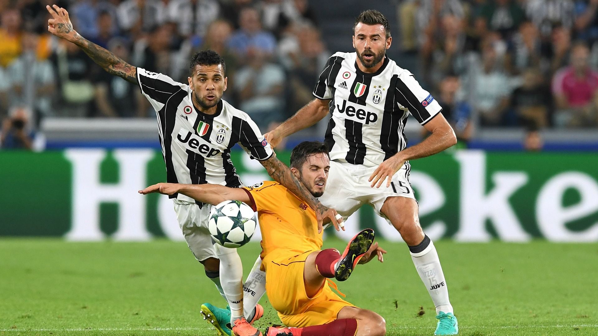 Dani Alves Juventus Sevilla