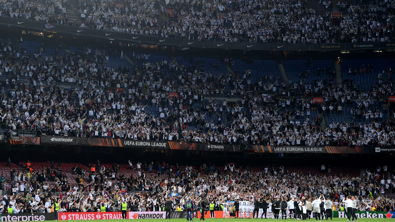 Eintracht Frankfurt Barcelona Camp Nou