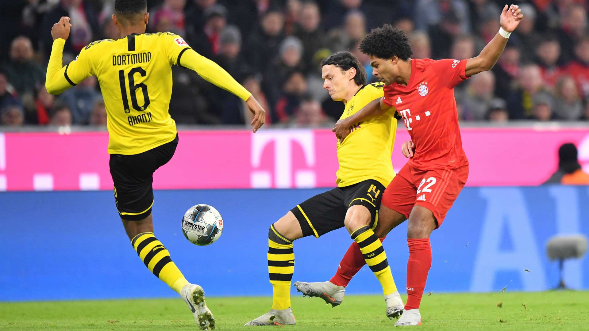 NICO SCHULZ BORUSSIA DORTMUND SERGE GNABRY BAYERN MÜNCHEN BUNDESLIGA 09112019