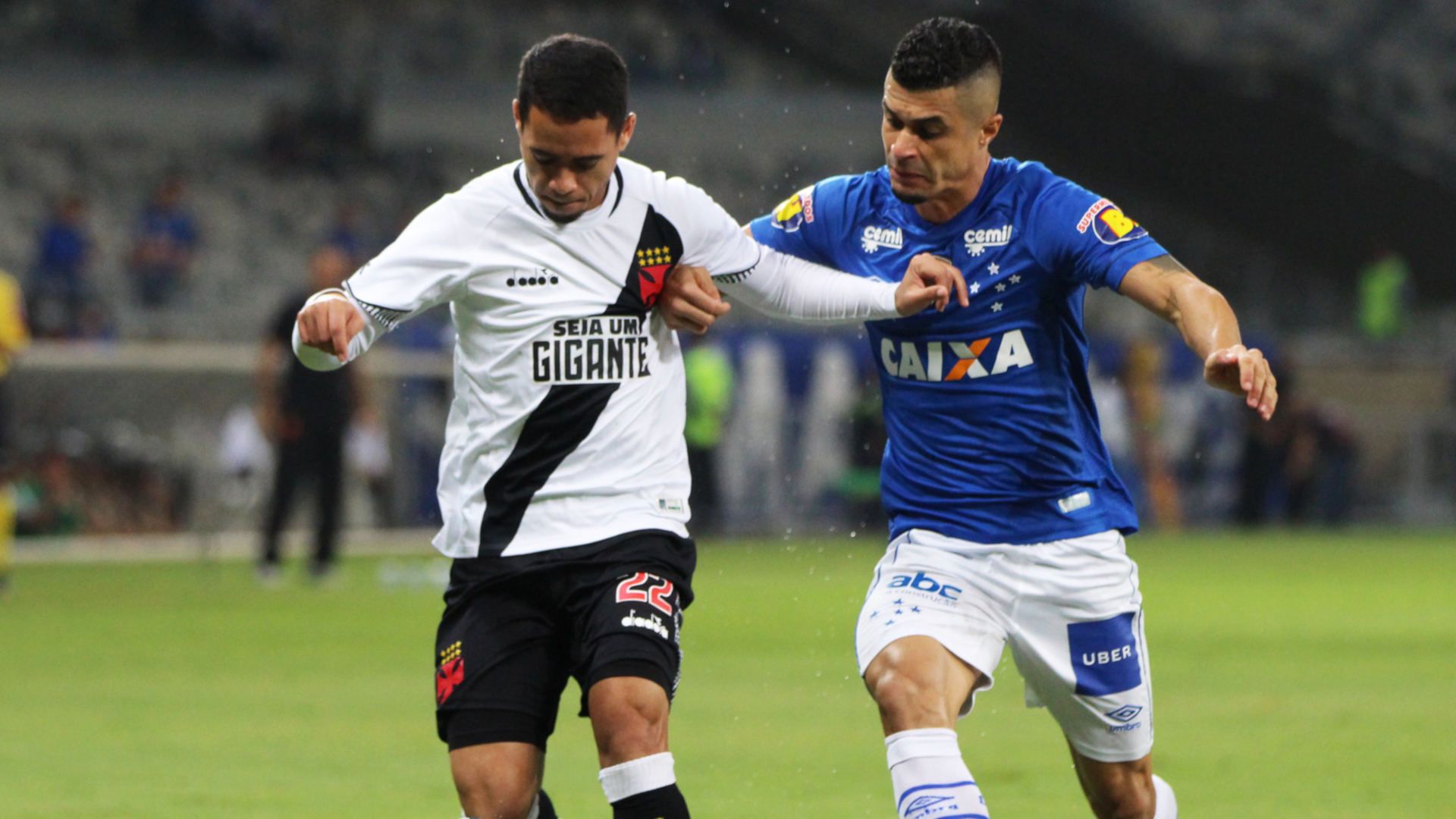 Yago Pikachu Egidio Cruzeiro Vasco Brasileirao Serie A 06062018