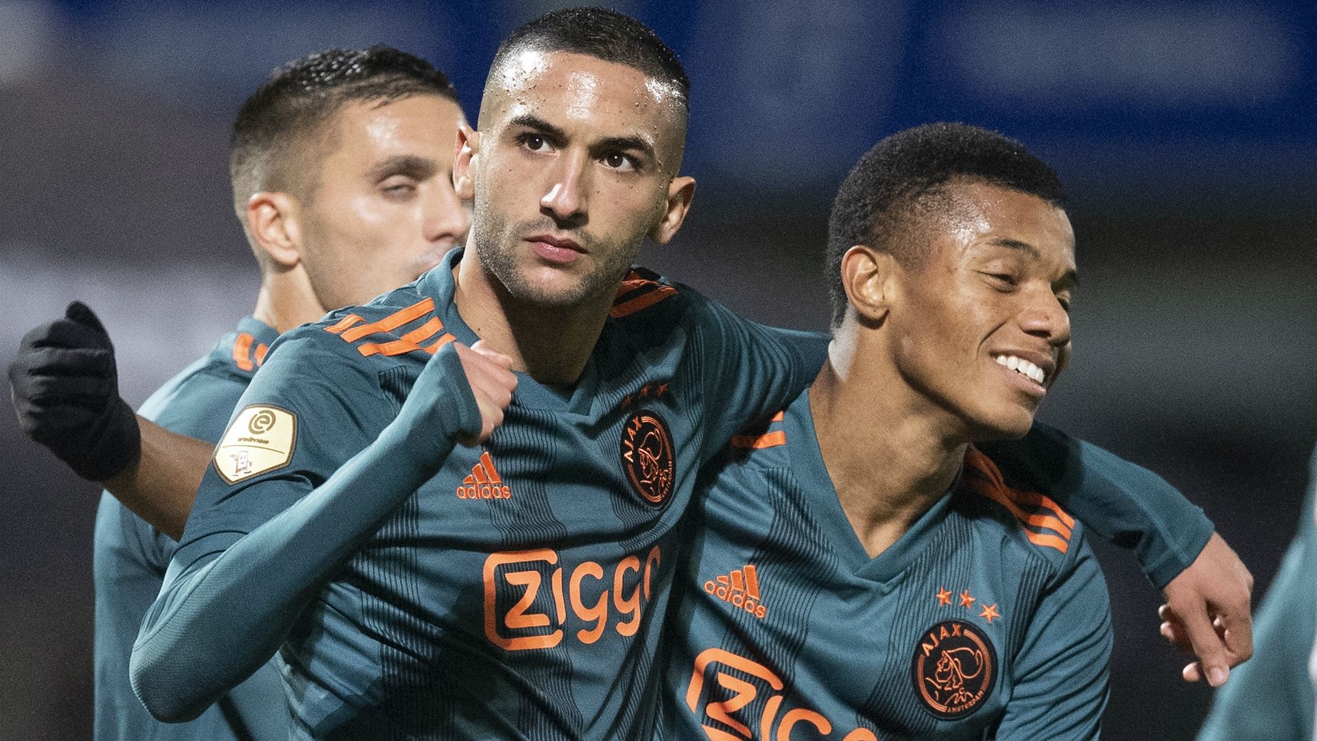 Hakim Ziyech David Neres Ajax 11012019