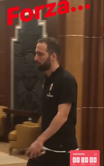 Higuain Milan Instagram story