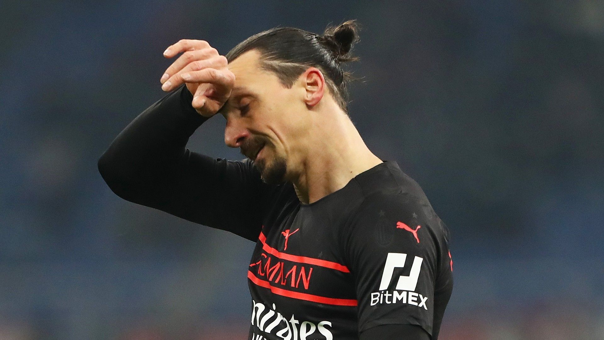 Zlatan Ibrahimovic AC Milan vs Napoli Serie A 2021-22