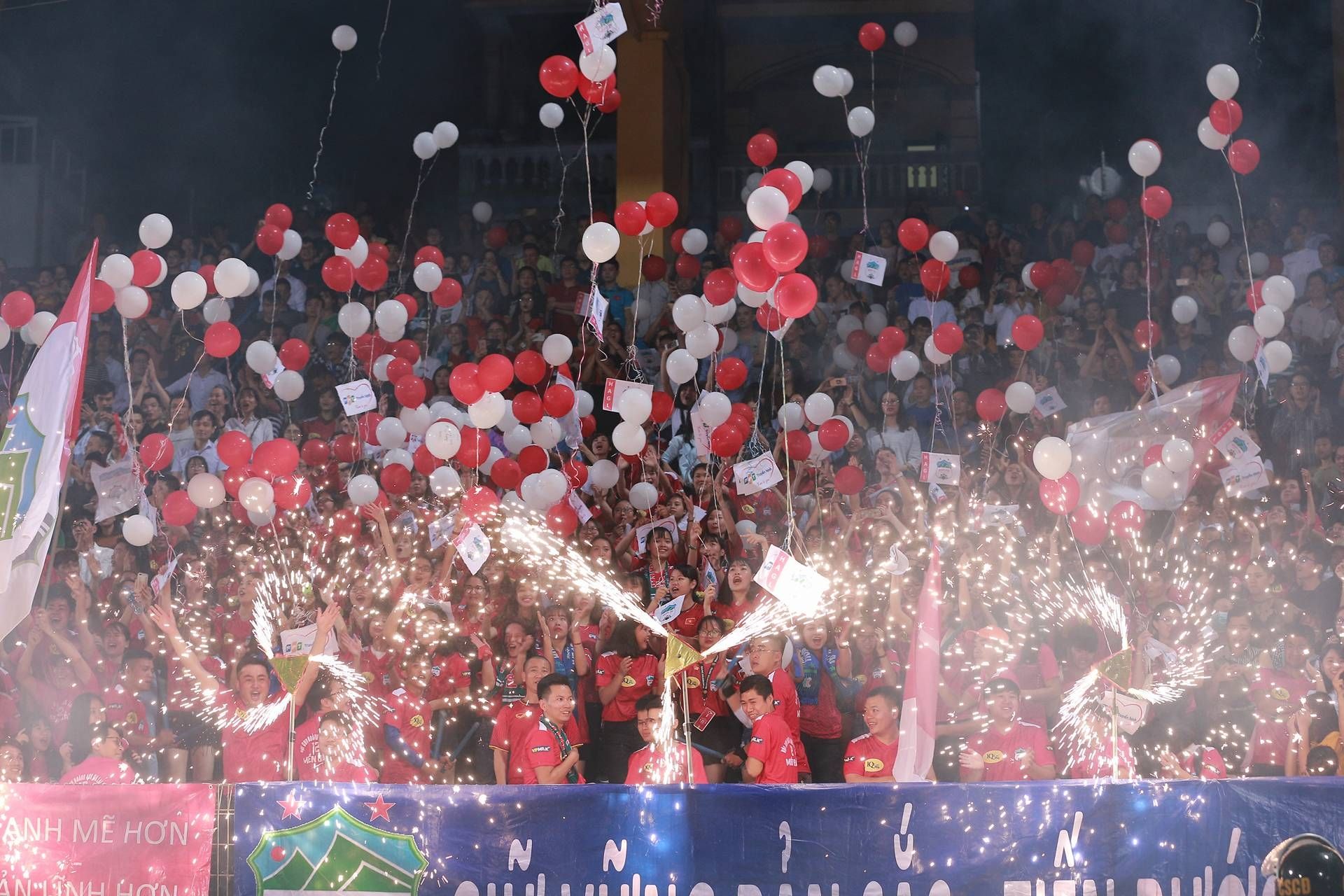 CĐV Hà Nội vs HAGL