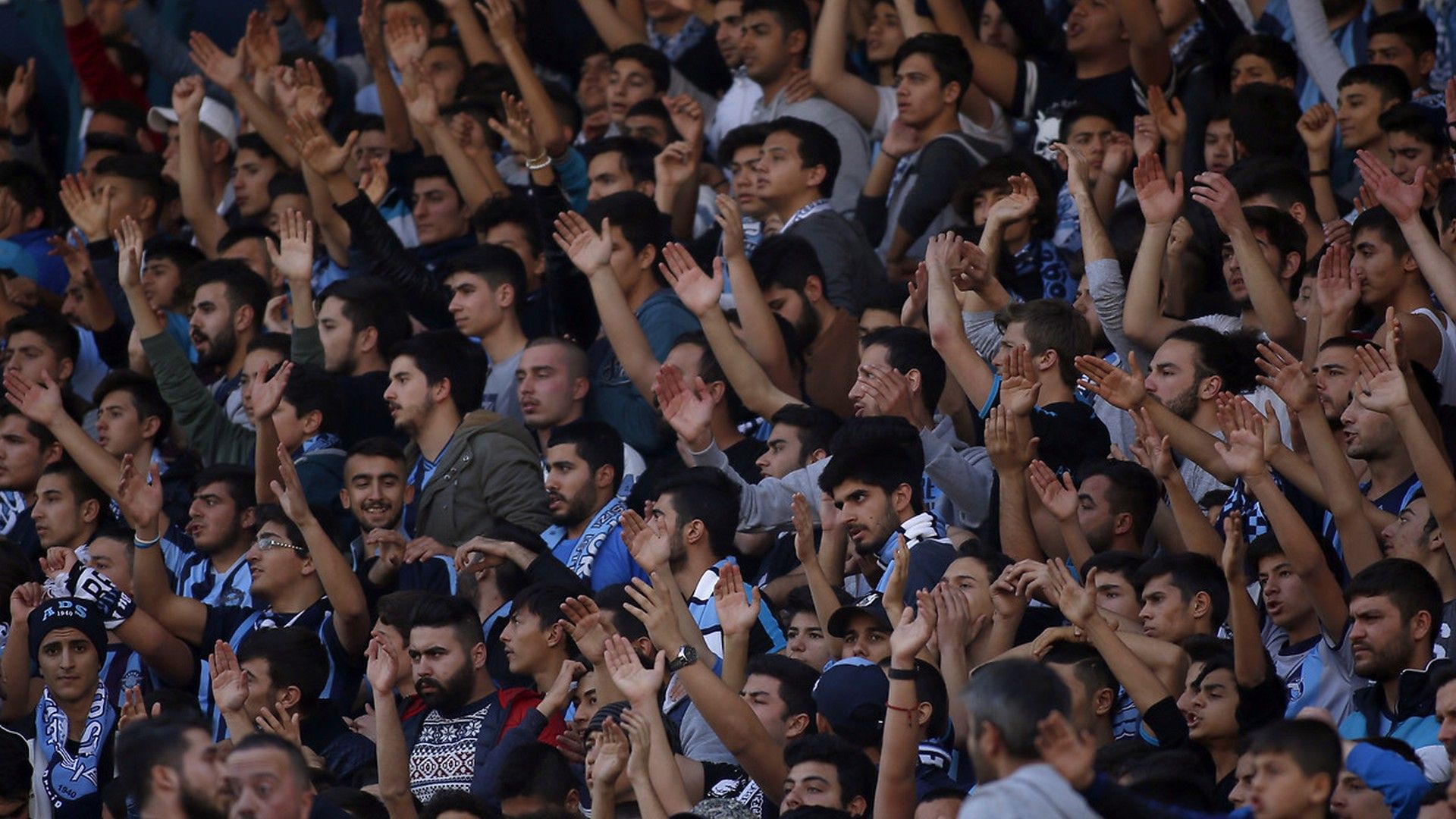 Adana Demirspor fans