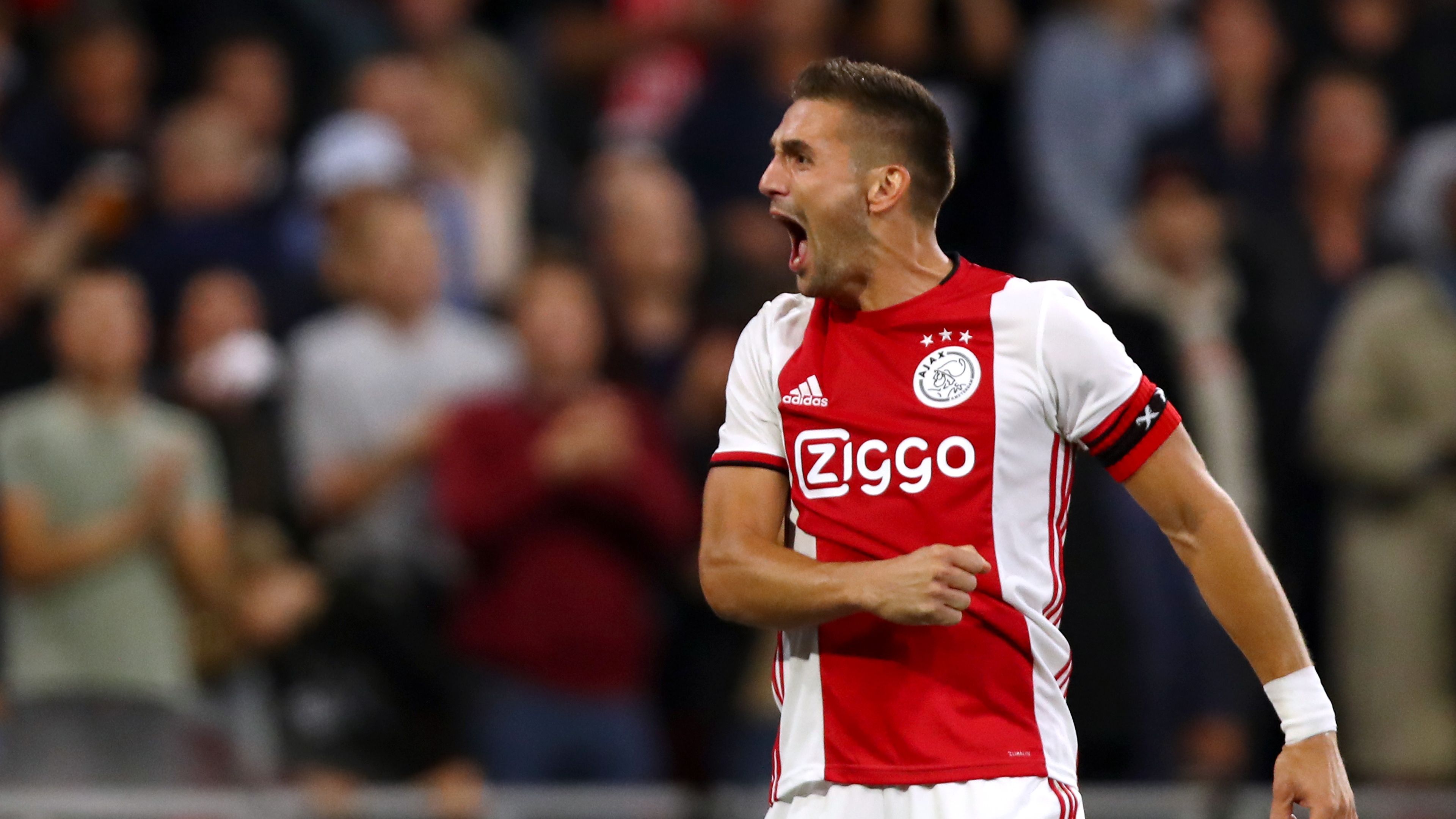 Dusan Tadic Ajax 2019-20