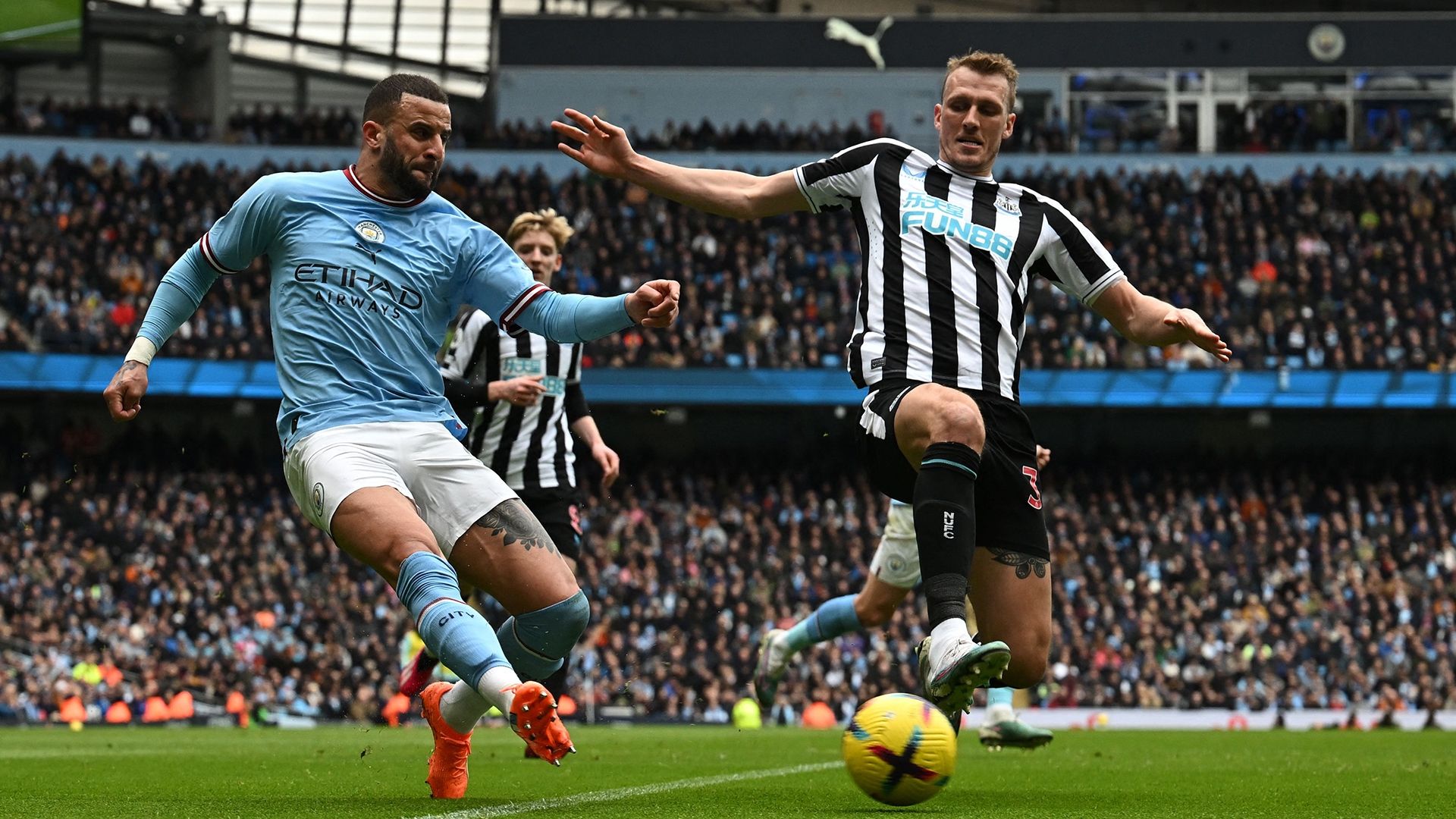 Kyle Walker cross Manchester City Newcastle Premier League 2022-23