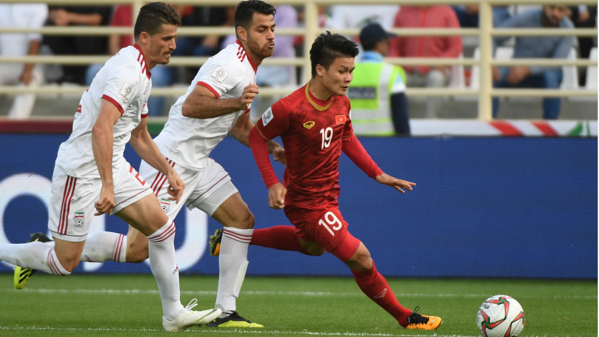 2019-01-24-vietnam-Nguyen Quang Hai