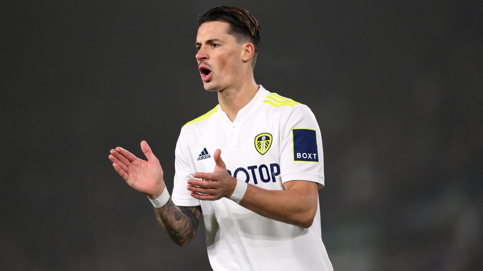 Robin Koch Leeds 2021-22