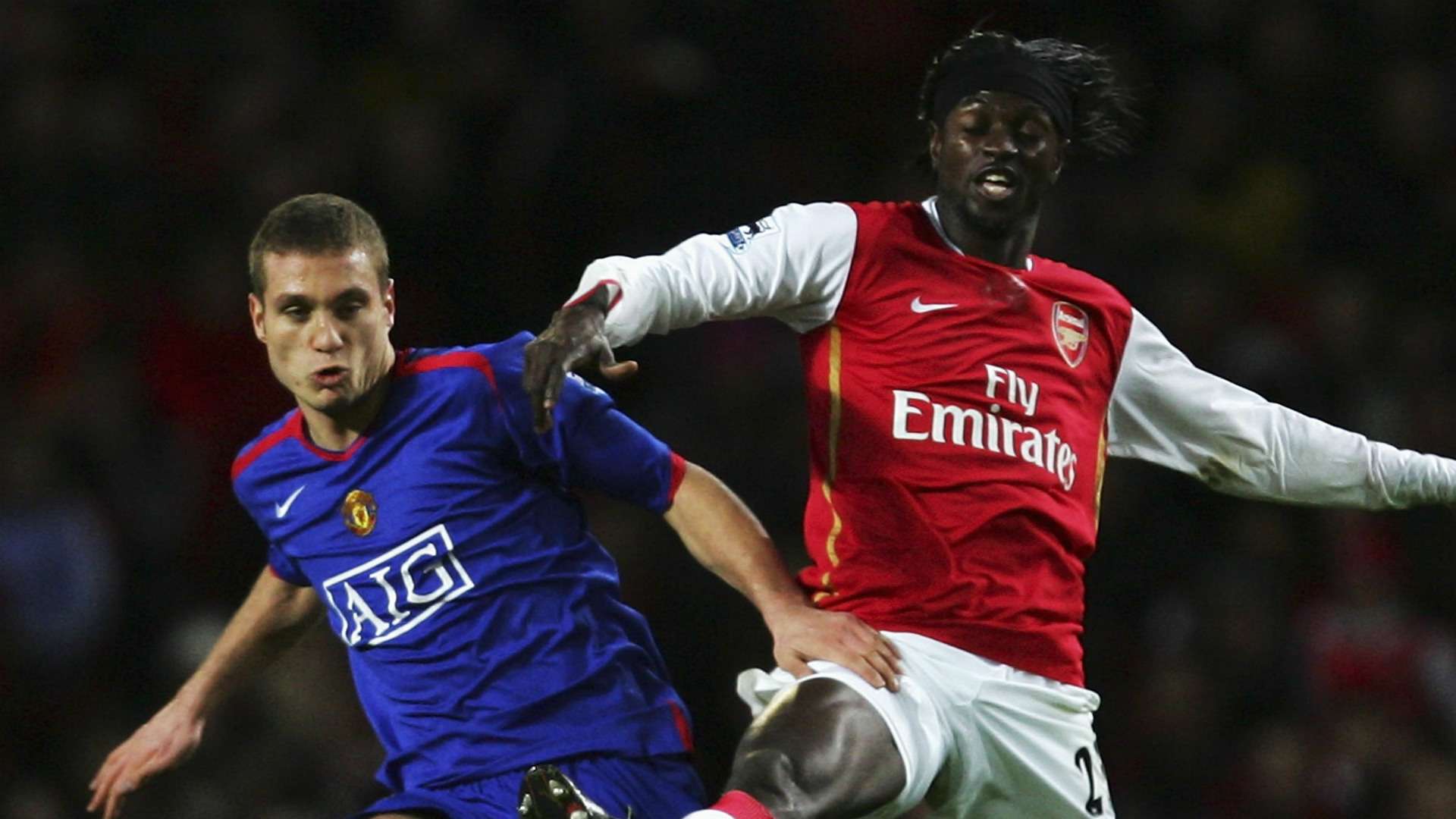 Nemanja Vidic Emmanuel Adebayor Manchester United Arsenal