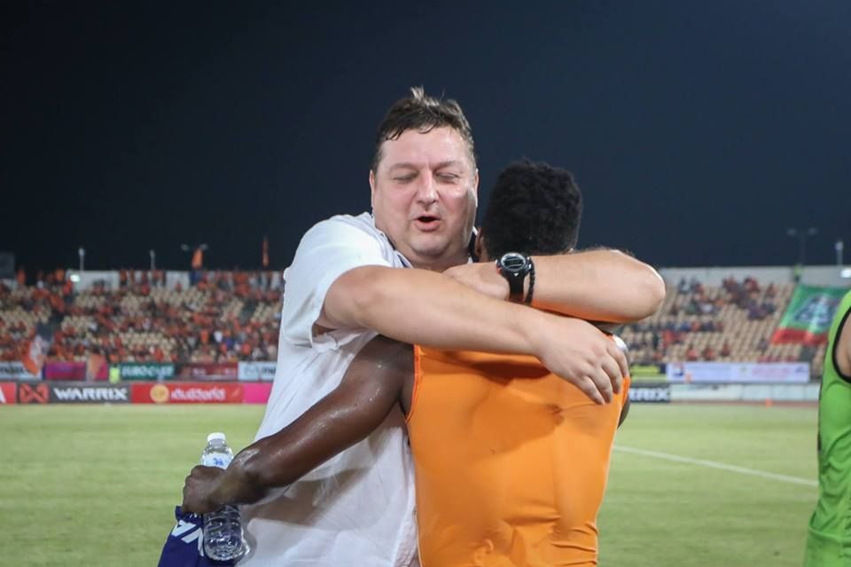 มิลอส โจซิค - โดมินิค อดิเยียห์