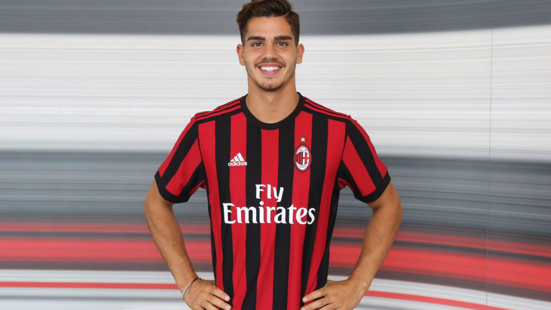 André Silva Milan Serie A
