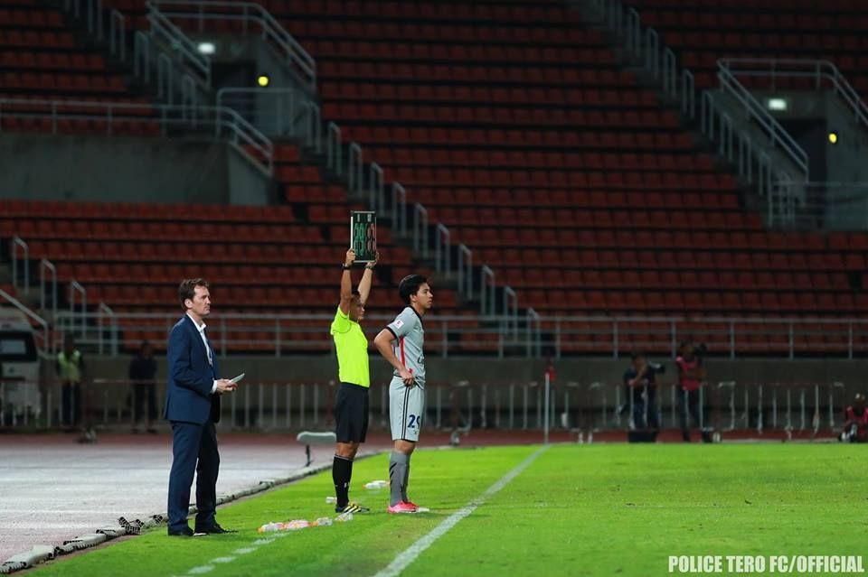 ภูวนาถ คำแก้ว