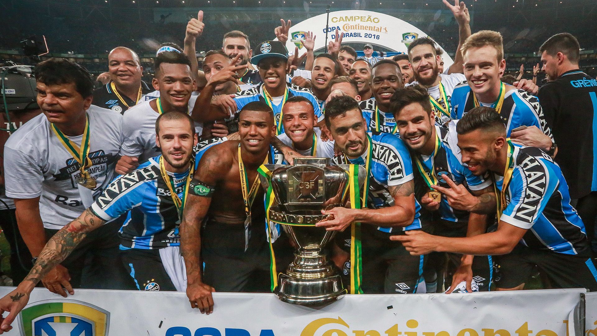 Campeão Grêmio Atlético-MG Copa do Brasil 07122016