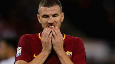 Dzeko Roma Crotone Serie A