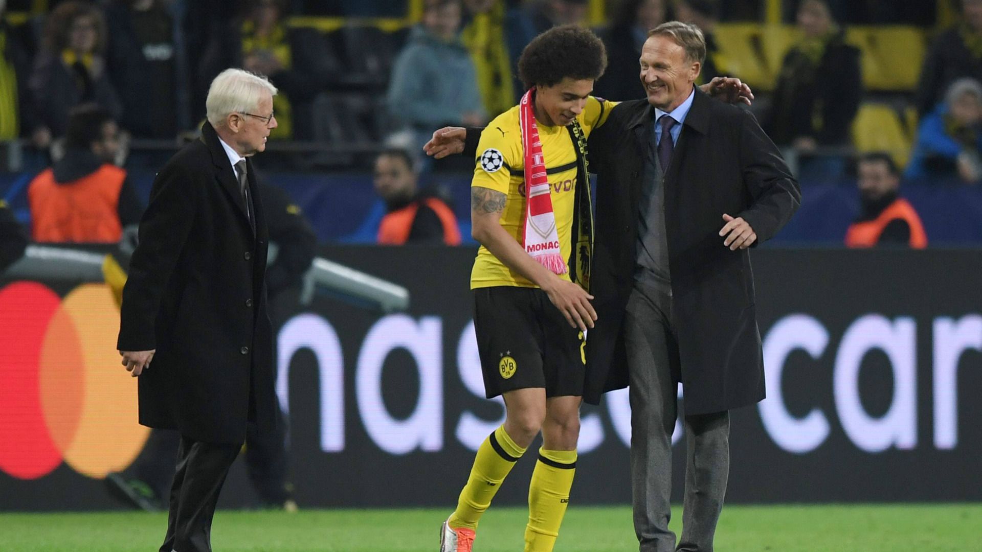 ONLY GERMANY Axel Witsel Hans Joachim Watzke Reinhard Rauball Borussia Dortmund 2018