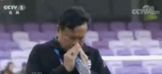 HLV Thái Lan yểm bùa