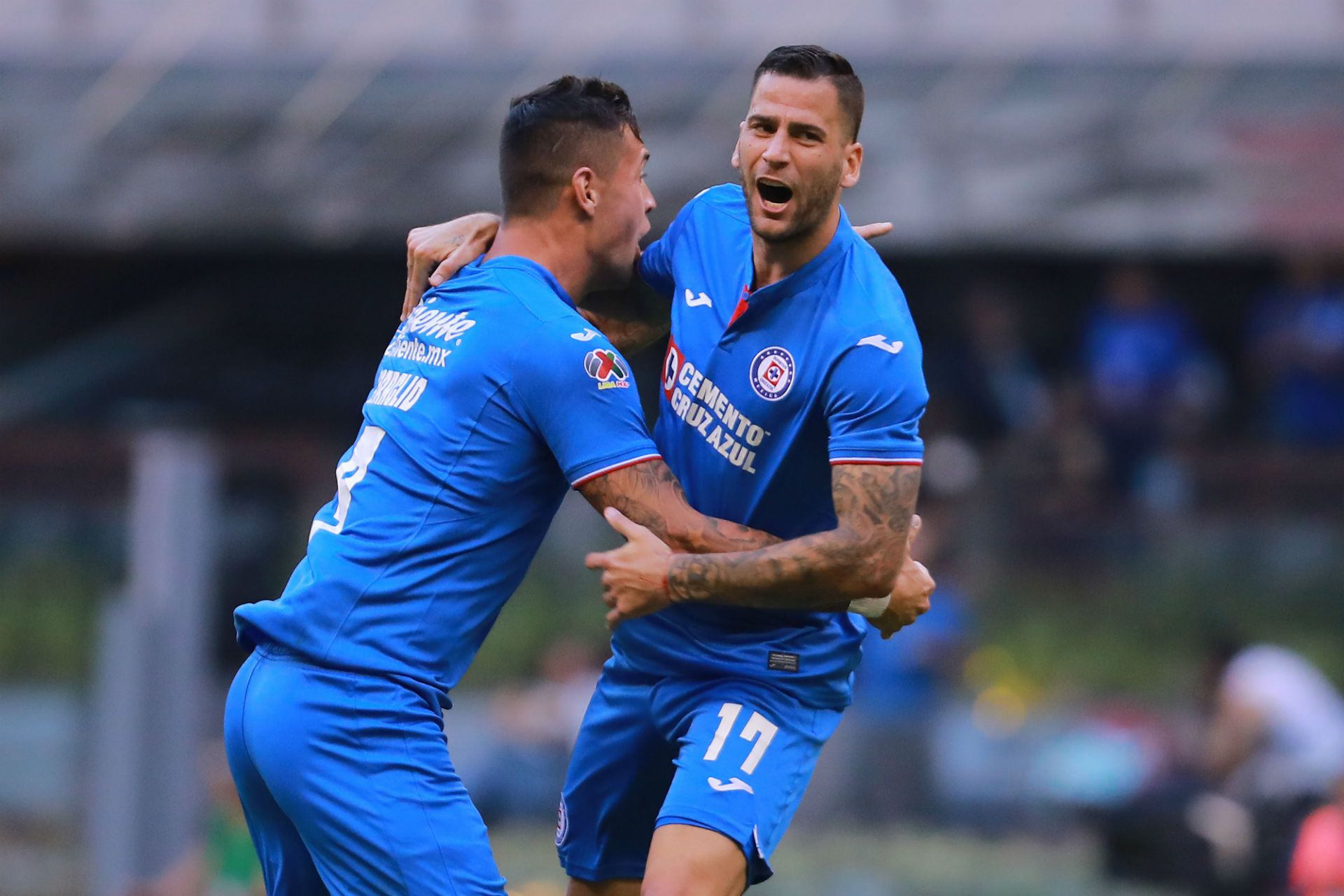 Cruz Azul Necaxa Édgar Méndez Milton Caraglio