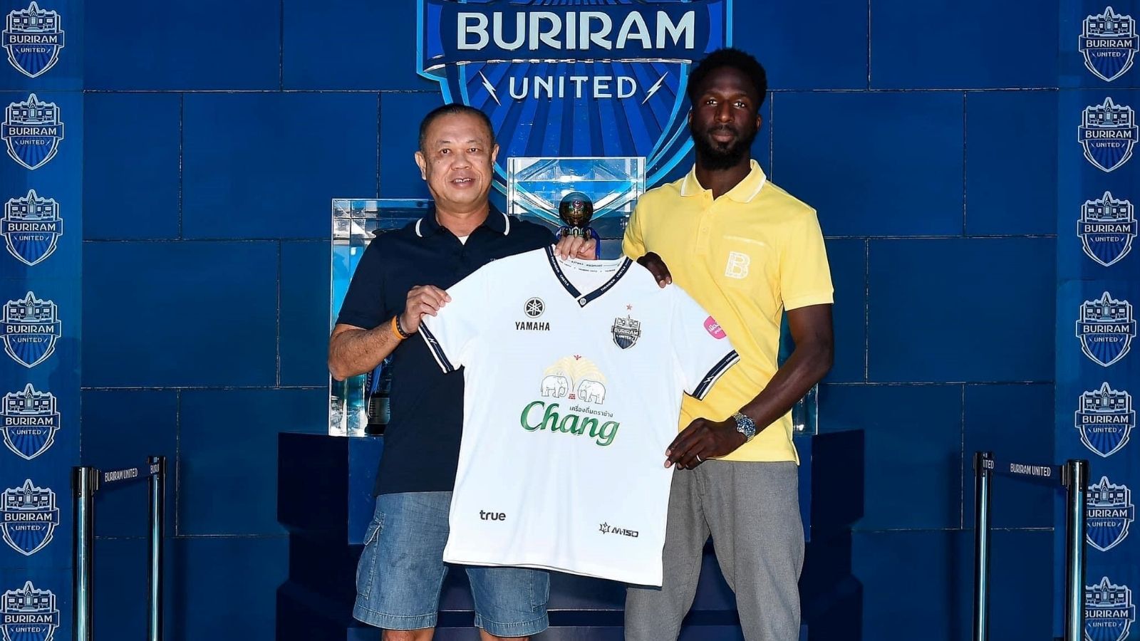 ลอนซานา ดุมบูยา