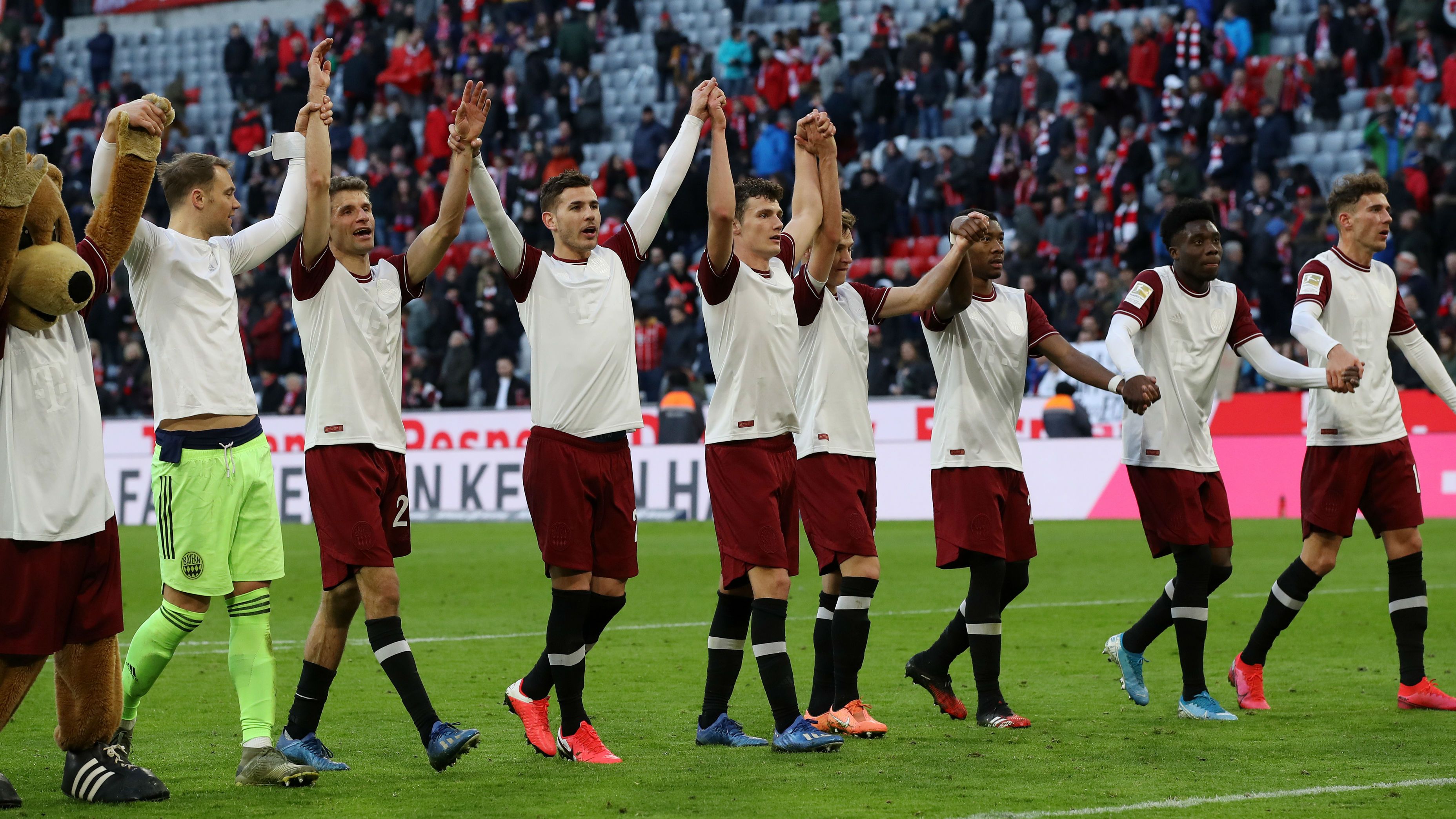FC Bayern FC Augsburg 08/03