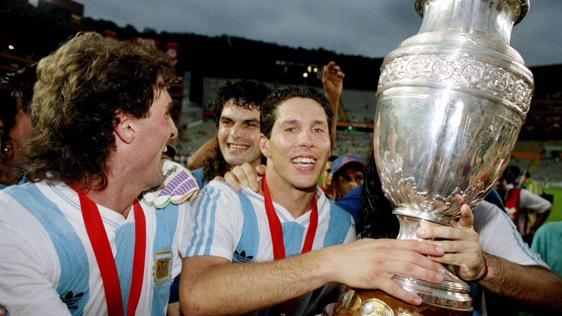 Especial Copa América 100 años (simeone argentina 1993