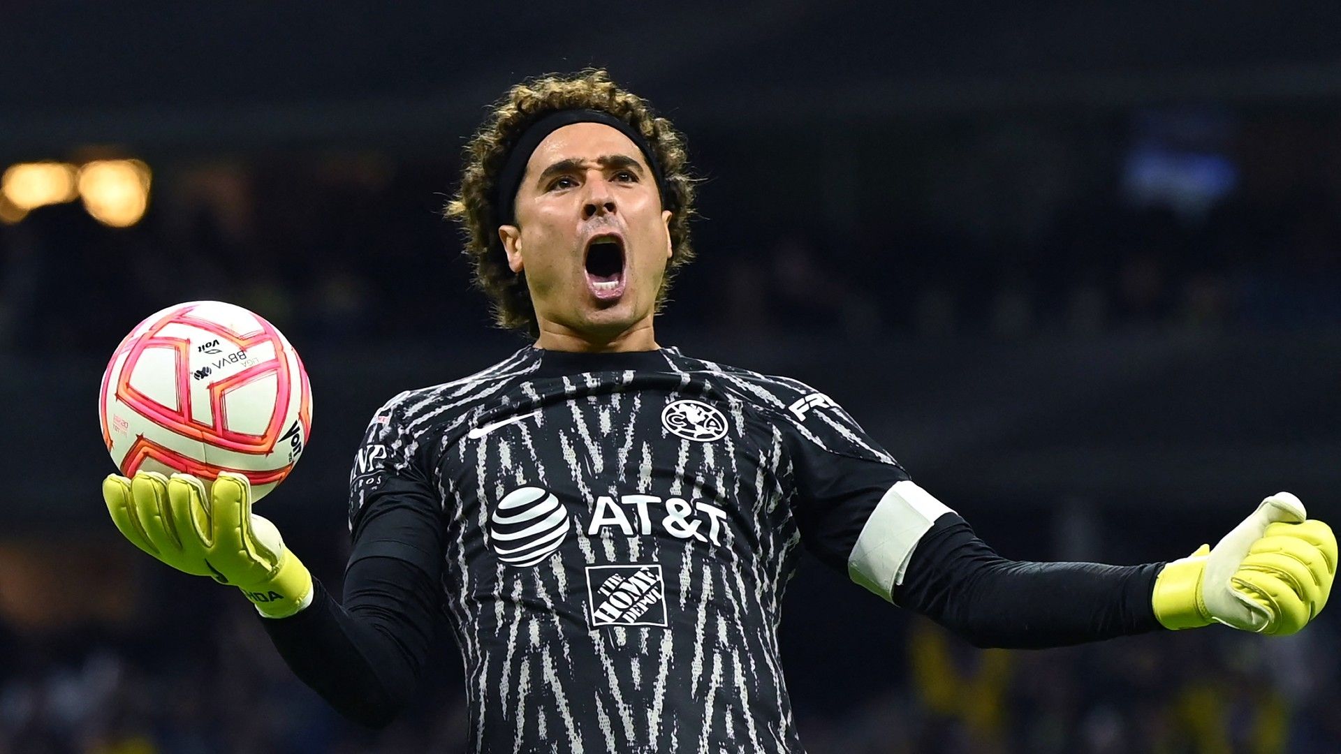 seriea-transfer-Guillermo Ochoa of America