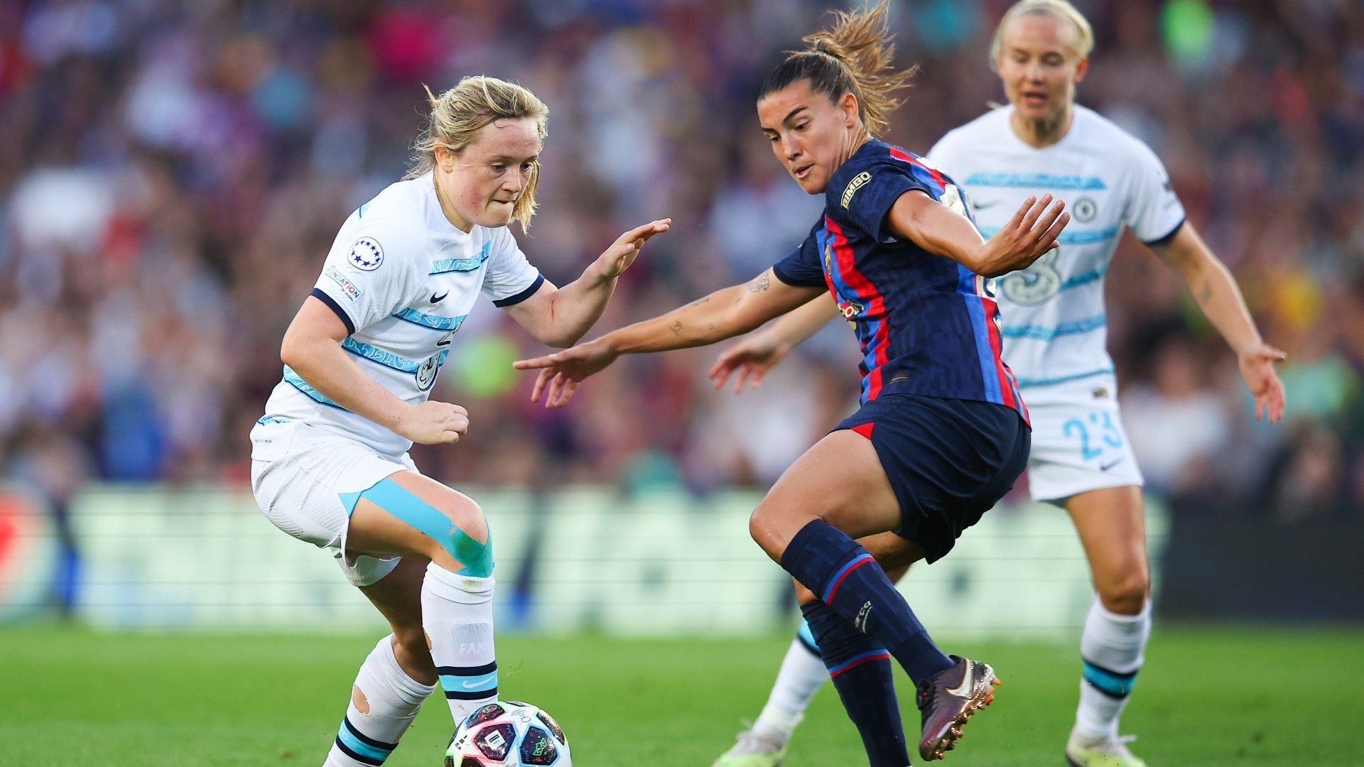 Erin Cuthbert Patricia Guijarro Barcelona Chelsea 2022-23