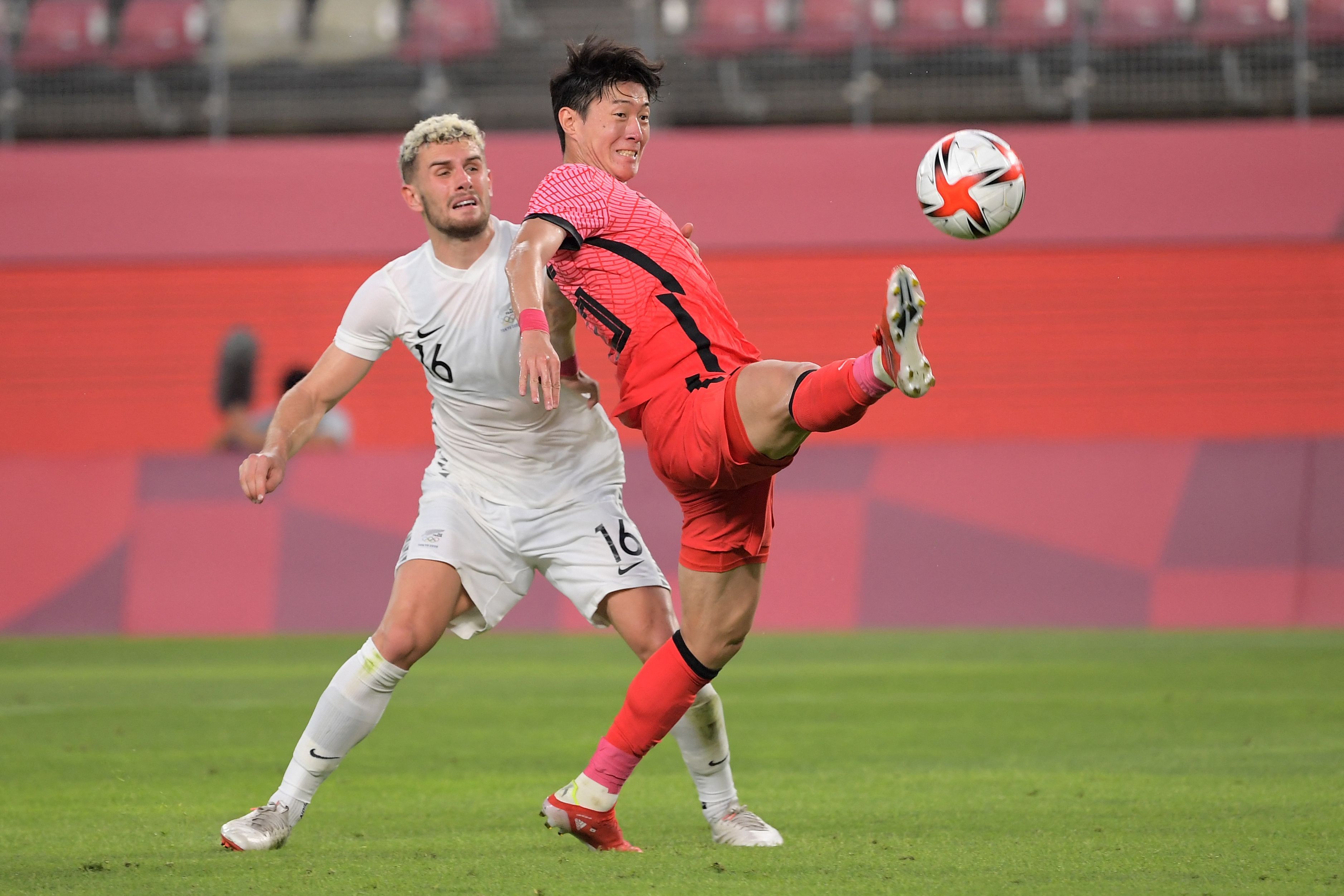 황의조 뉴질랜드전