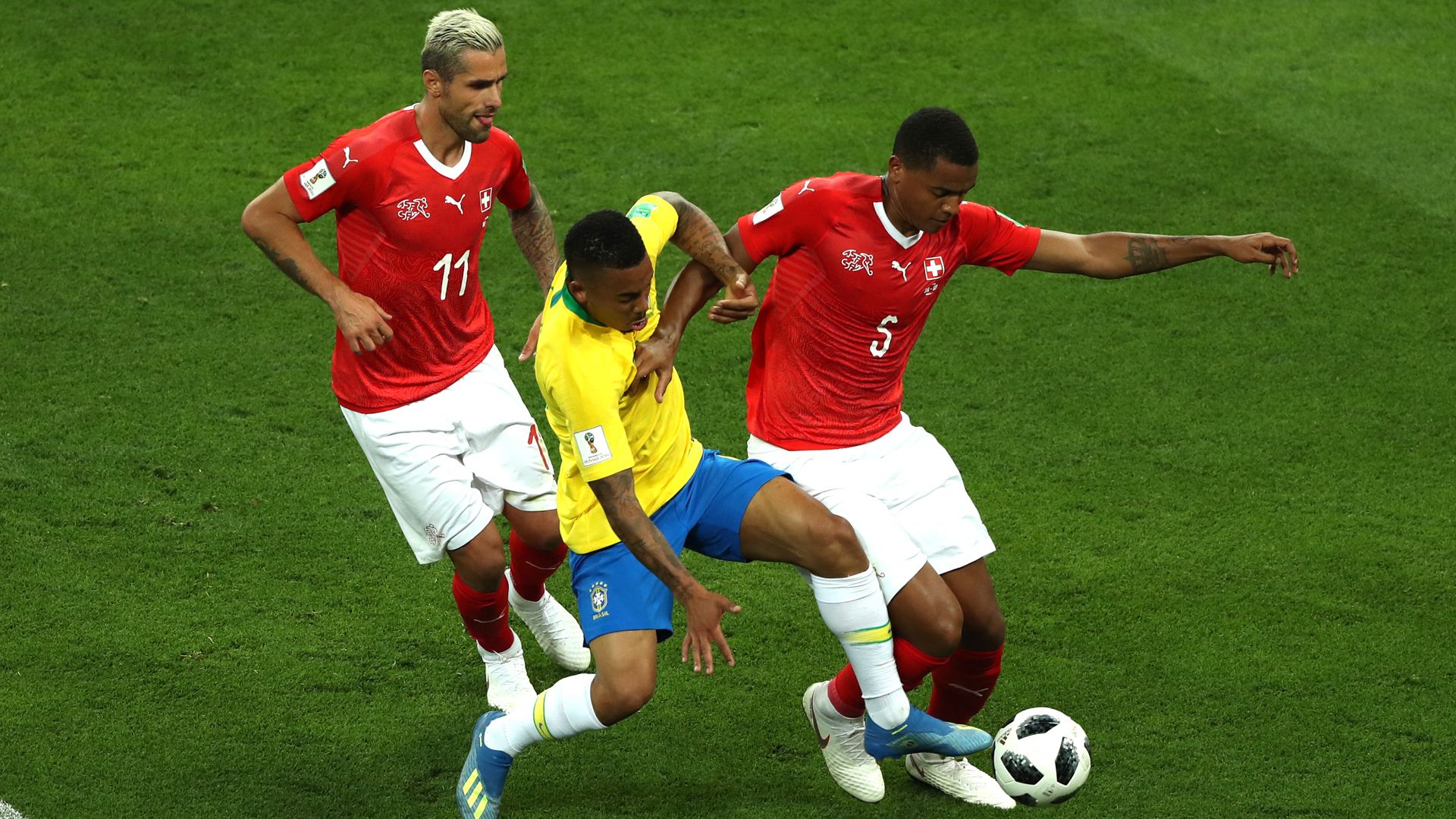 Brasilien Schweiz Gabriel Jesus Behrami Akanji 17062018
