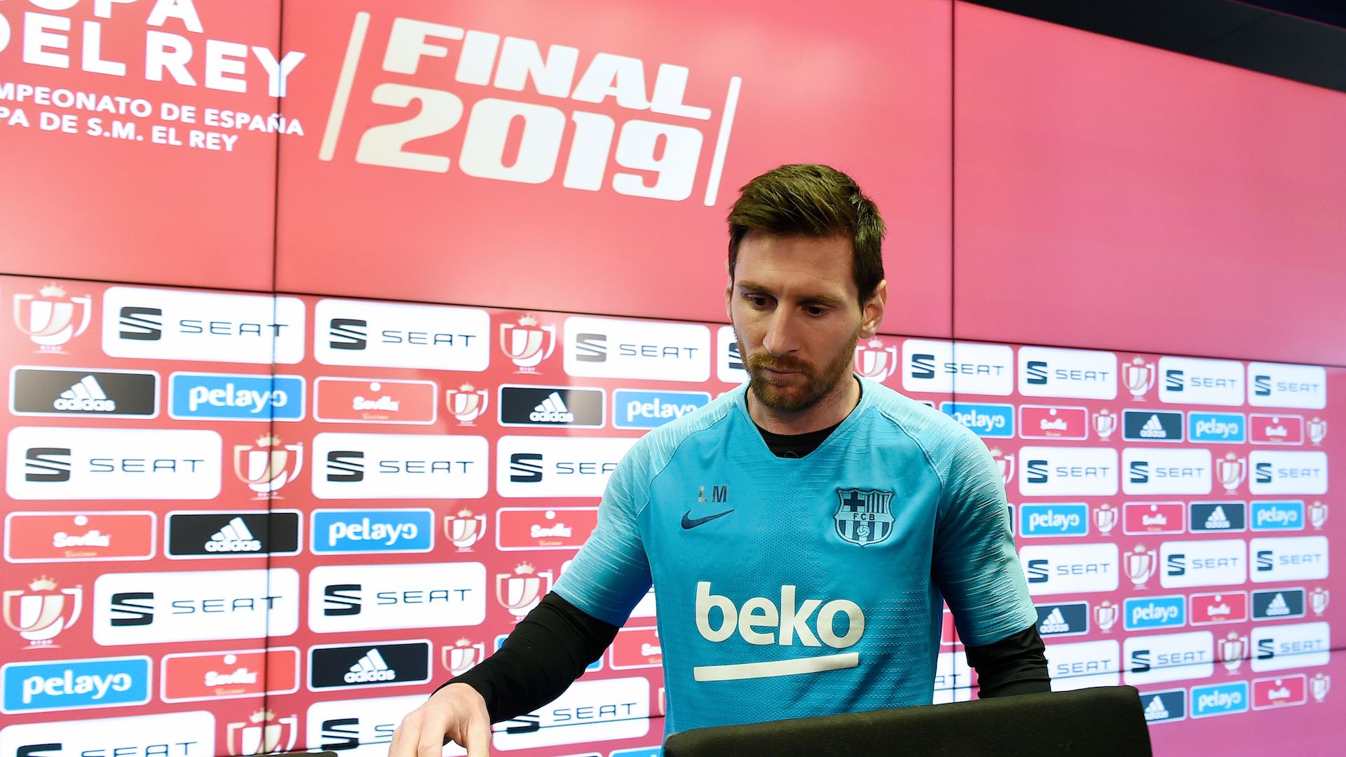Messi Piqué rueda prensa Barcelona