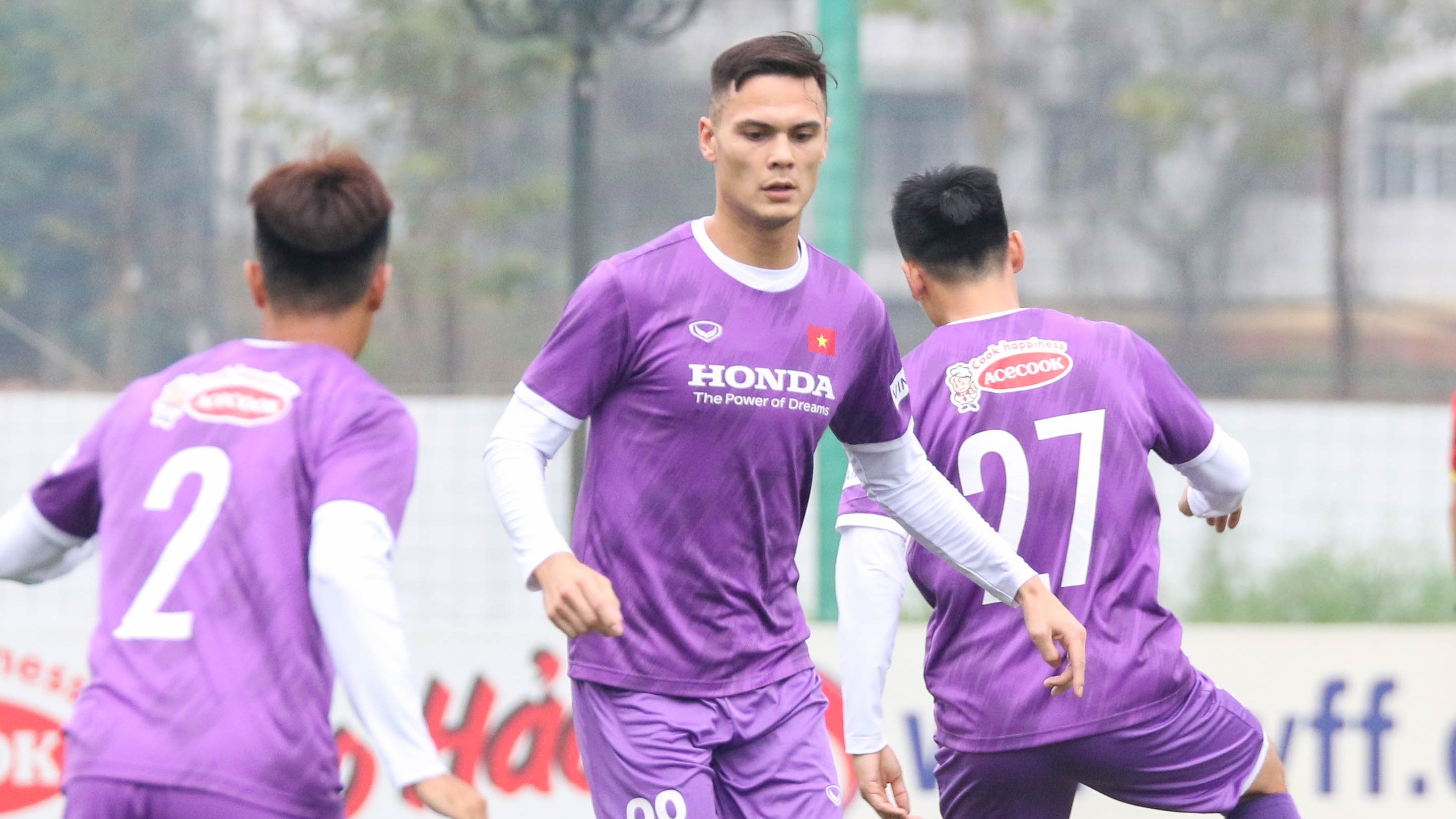 Adriano Schmidt Vietnam 2022