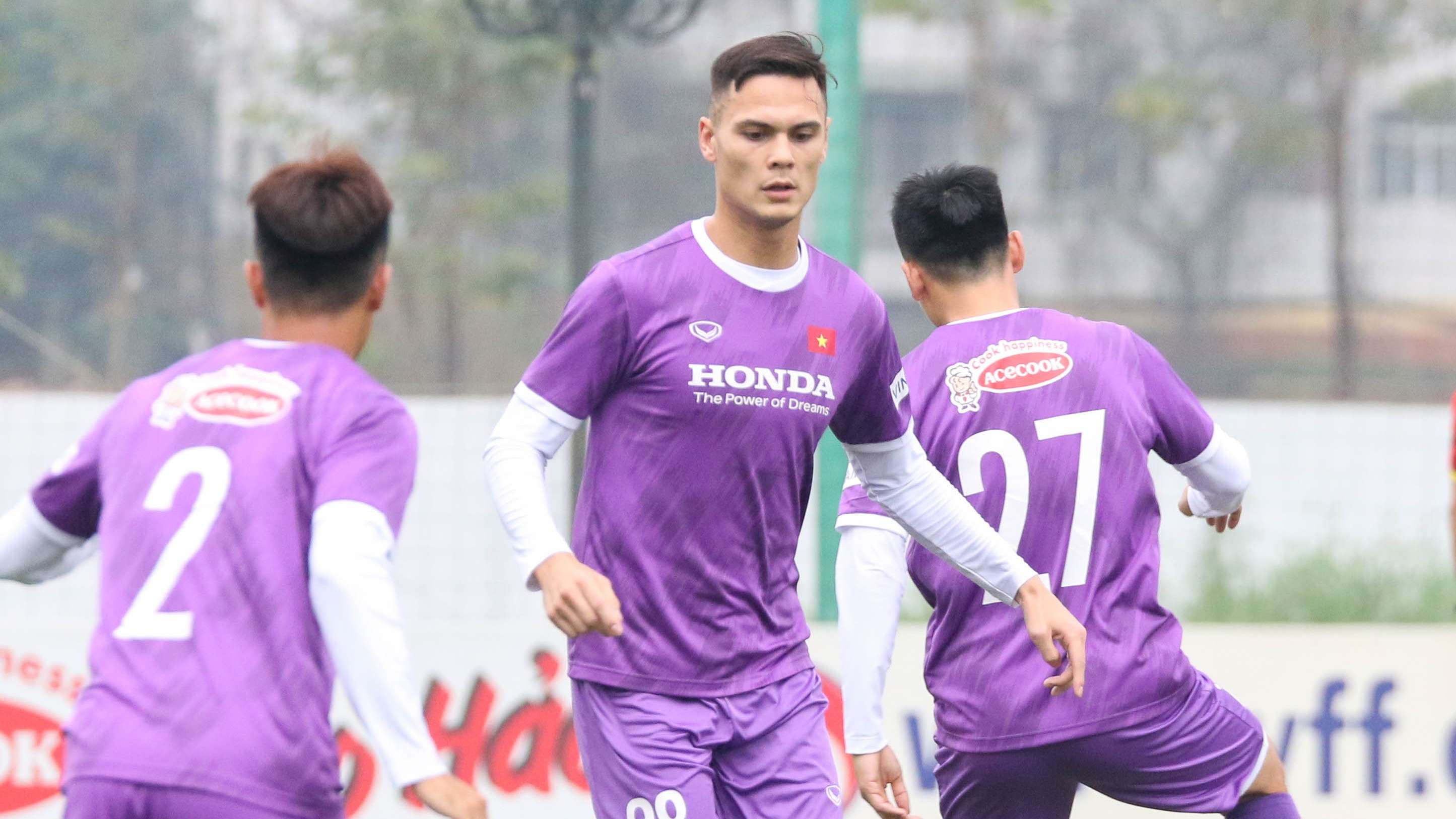 Adriano Schmidt Vietnam 2022