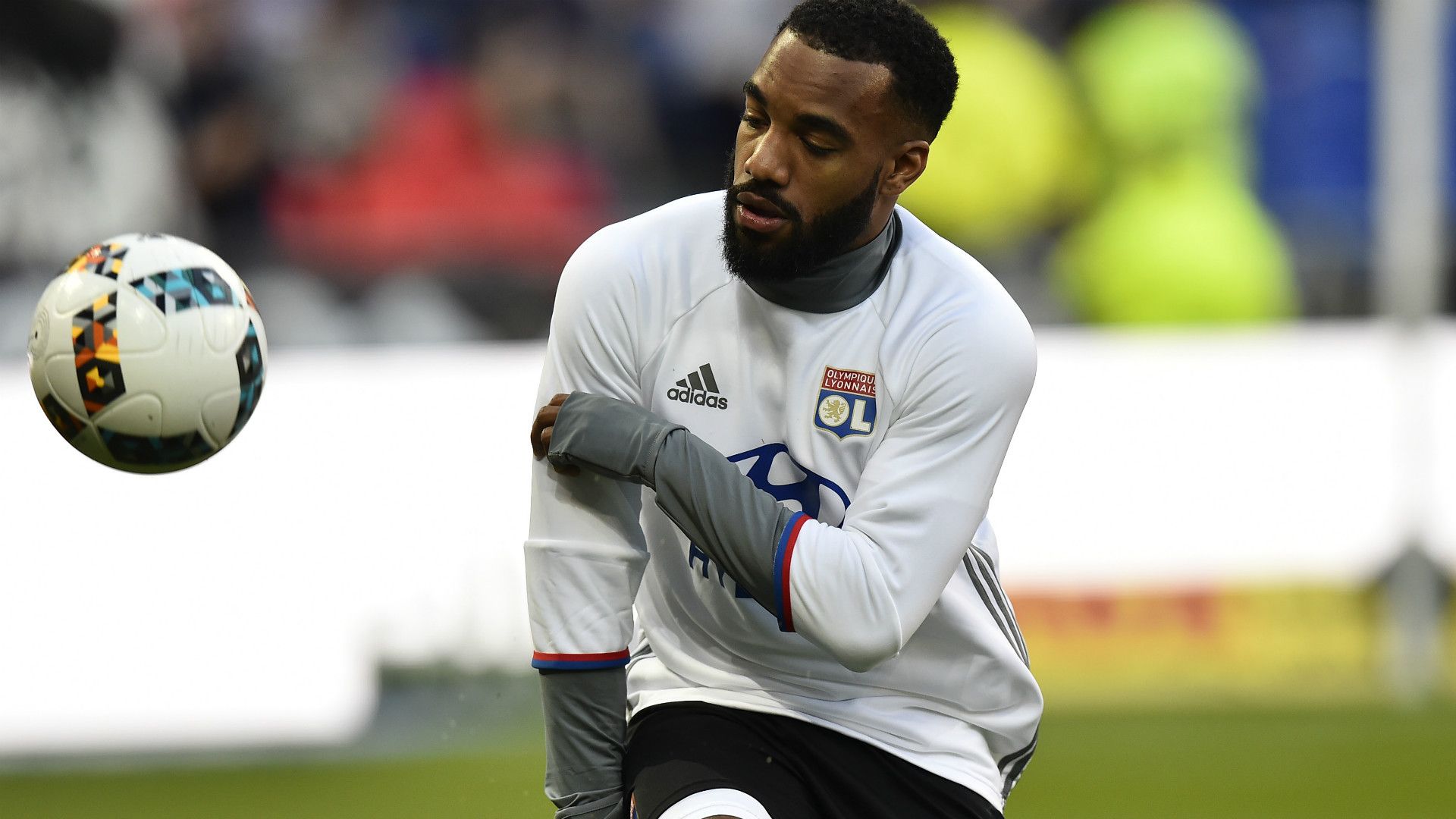 Alexandre Lacazette Olympique Lyon 08042017