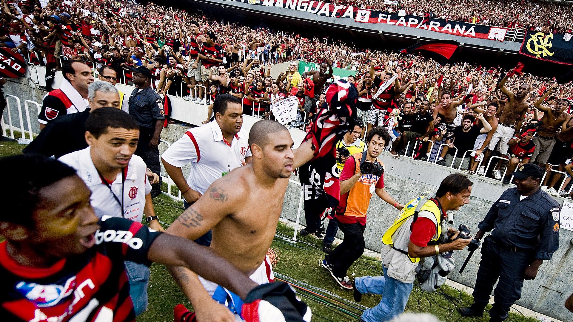 Adriano-Flamengo-title