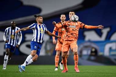 Tecatito Corona Cristiano Ronaldo Porto Juventus