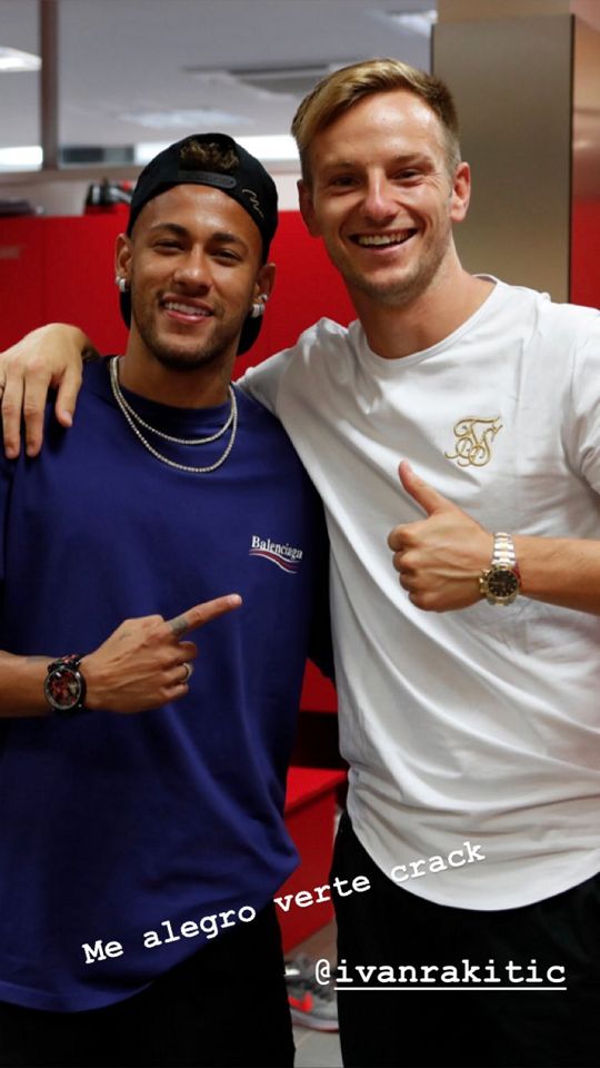 FC바르셀로나 미드필더 라키티치(우)와 PSG 공격수 네이마르(좌). 사진=네이마르 인스타그램