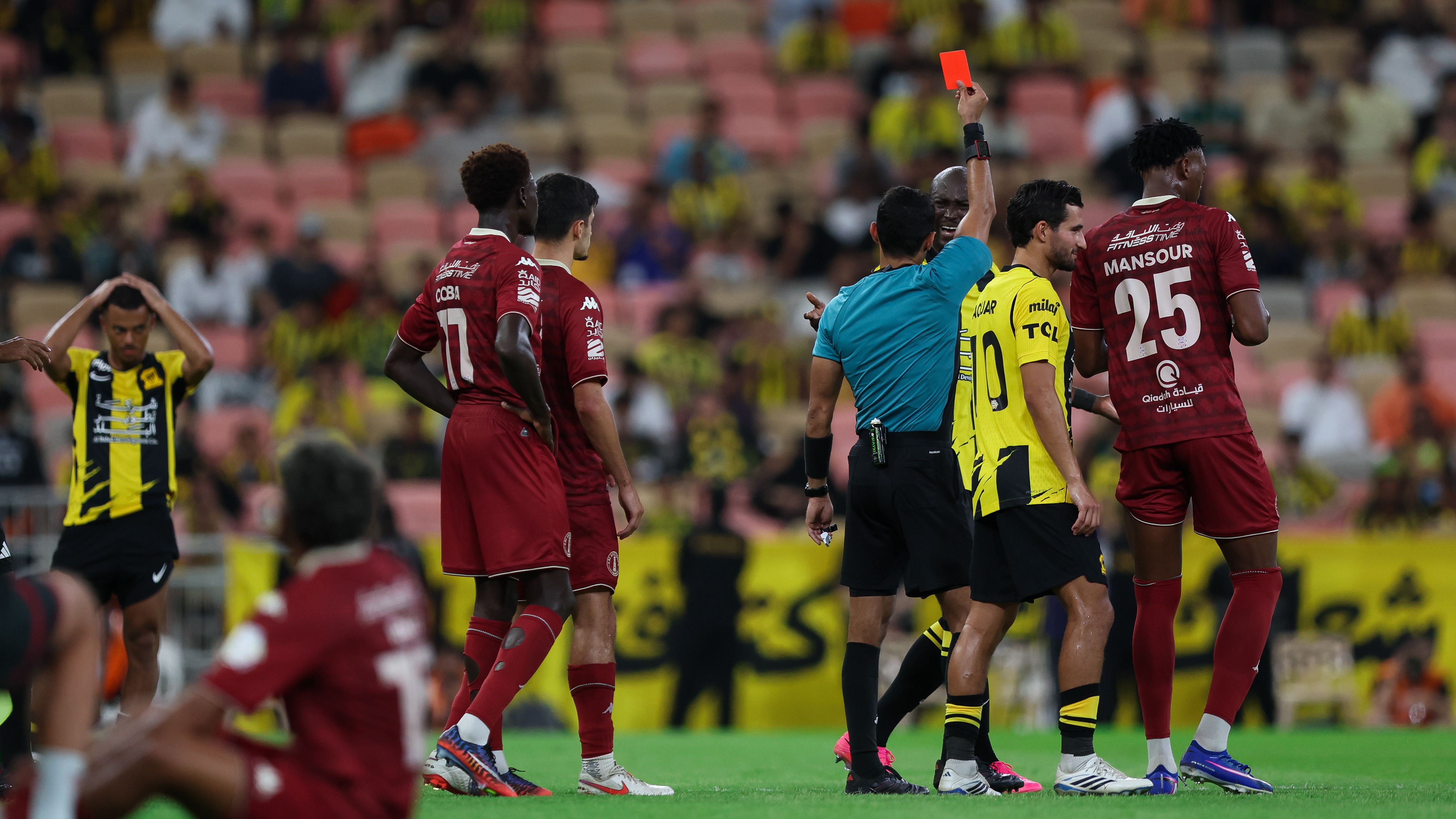 Ittihad Kholoud Danilo Red Card 