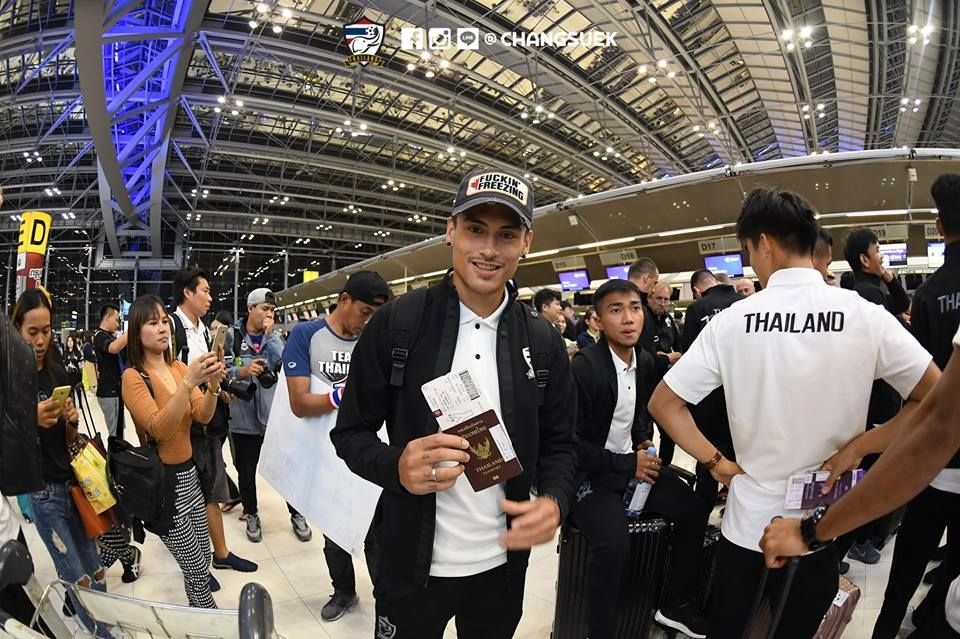 ทีมชาติไทย เดินทางไปออสเตรเลีย